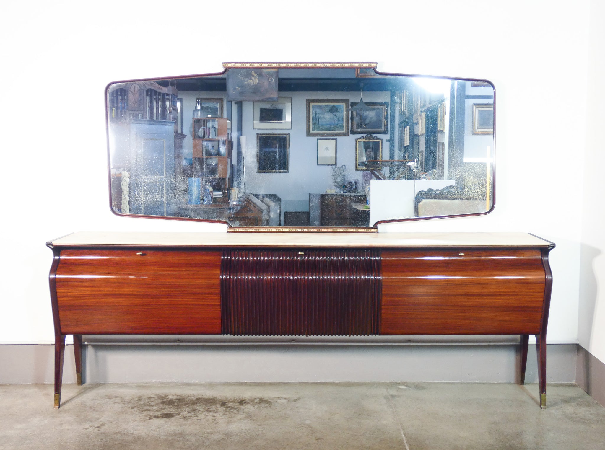 buffet enfilade specchiera specchio credenza design osvaldo borsani 1950s