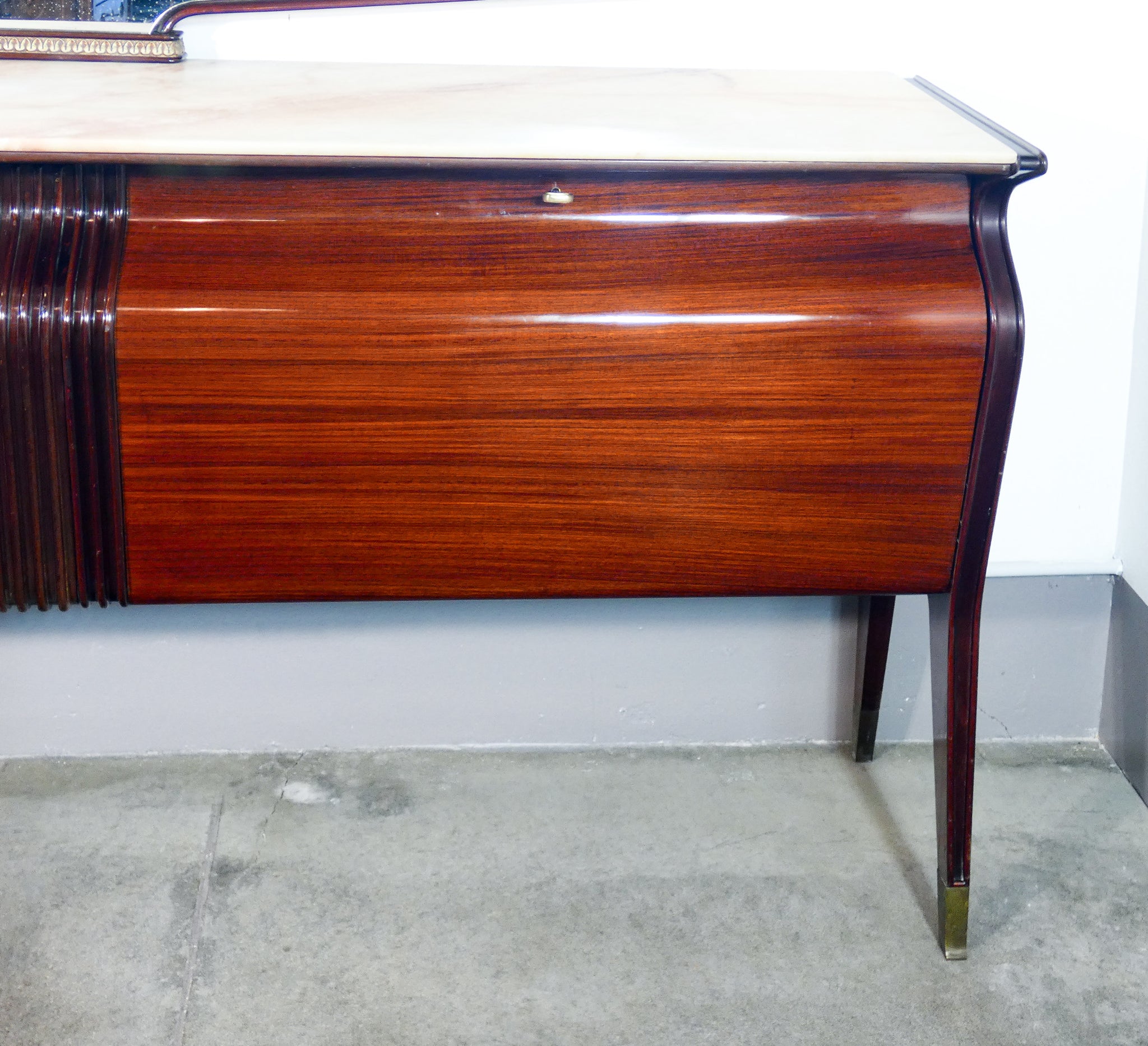 buffet enfilade specchiera specchio credenza design osvaldo borsani 1950s