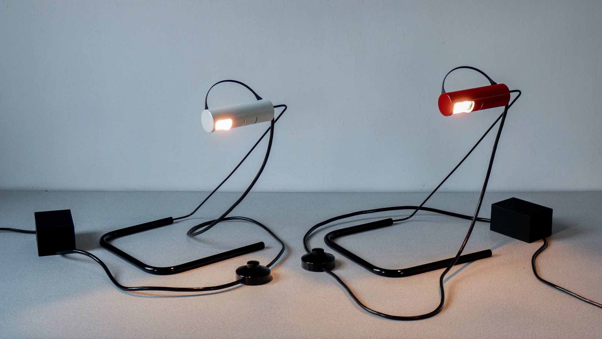 coppia lampade slalom design vico magistreti per oluce vintage da tavolo