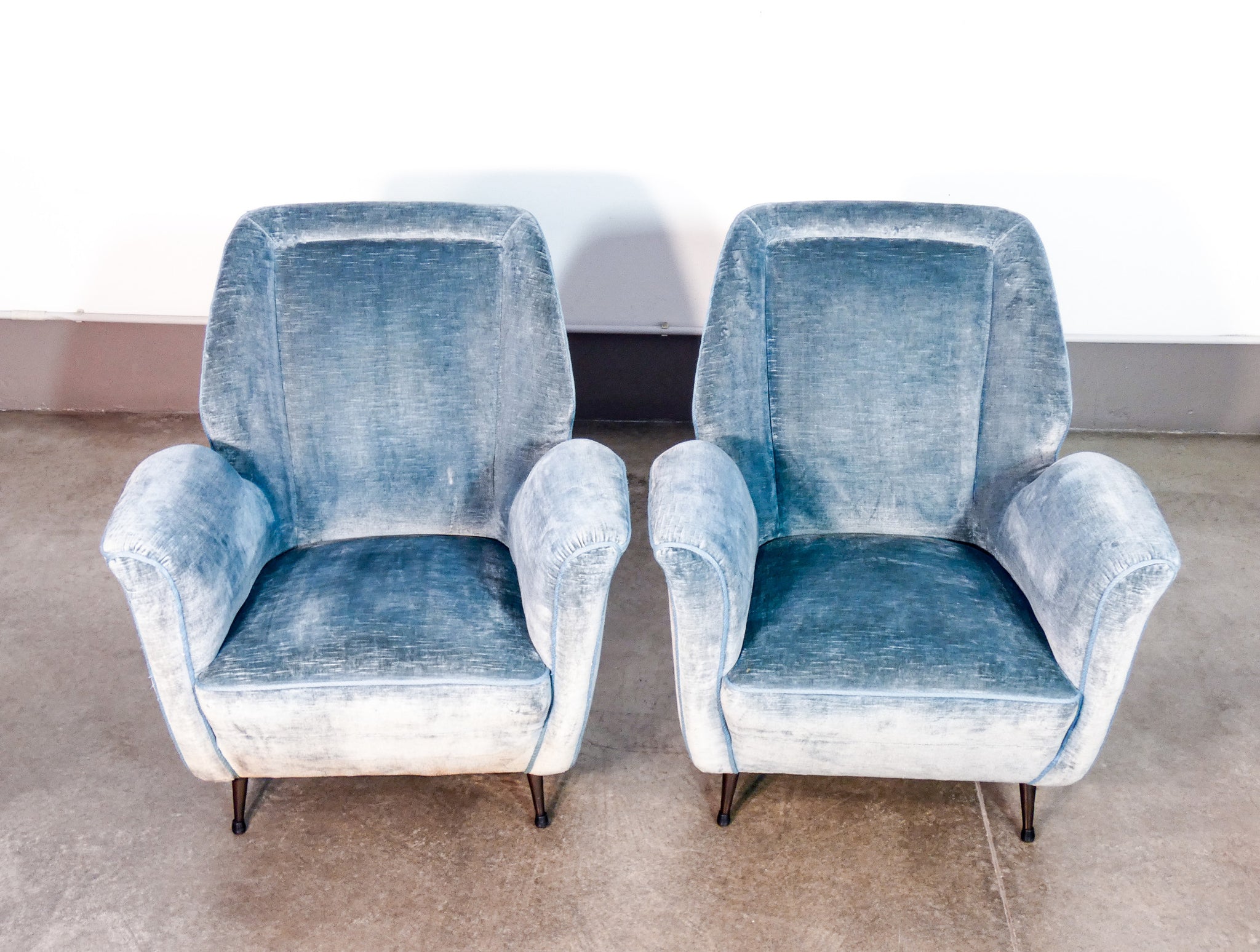 coppia poltrone design isa bergamo italia 1950s vintage armchair mid century