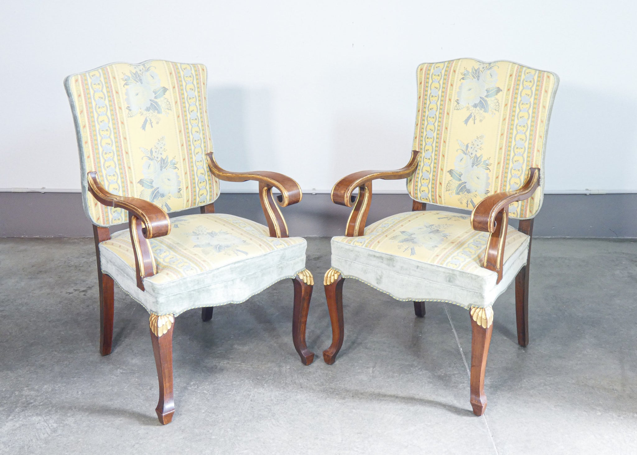 coppia poltrone stile impero legno massello noce epoca sedie braccioli salotto 