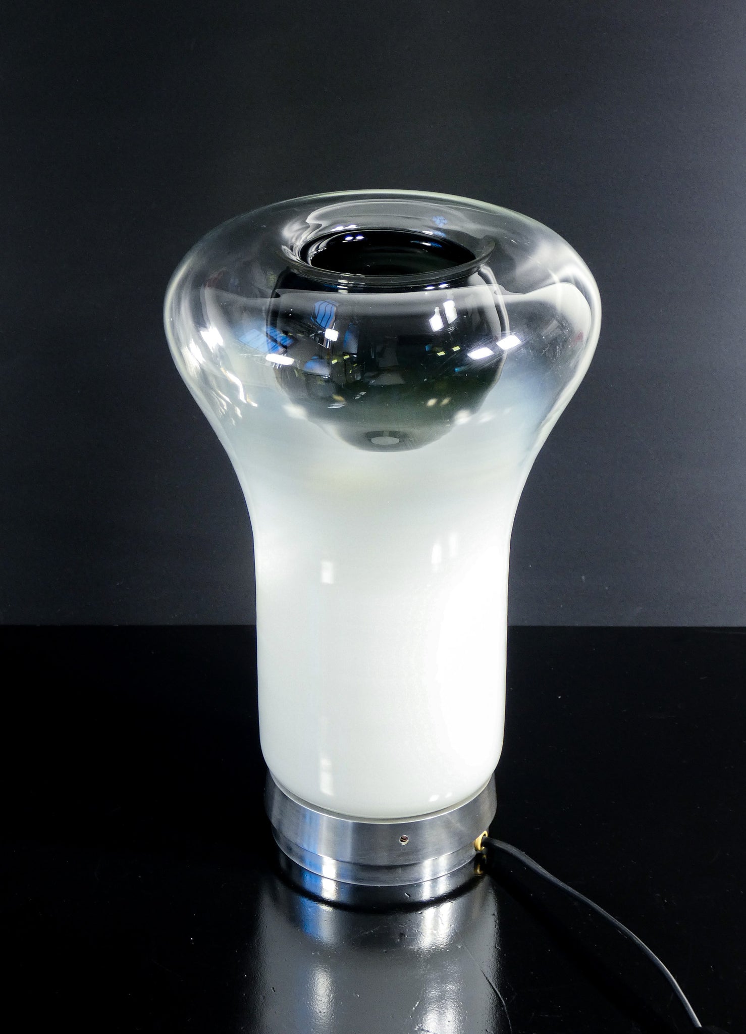 lampada artemide saffo design vico magistretti tavolo vintage epoca 1960s