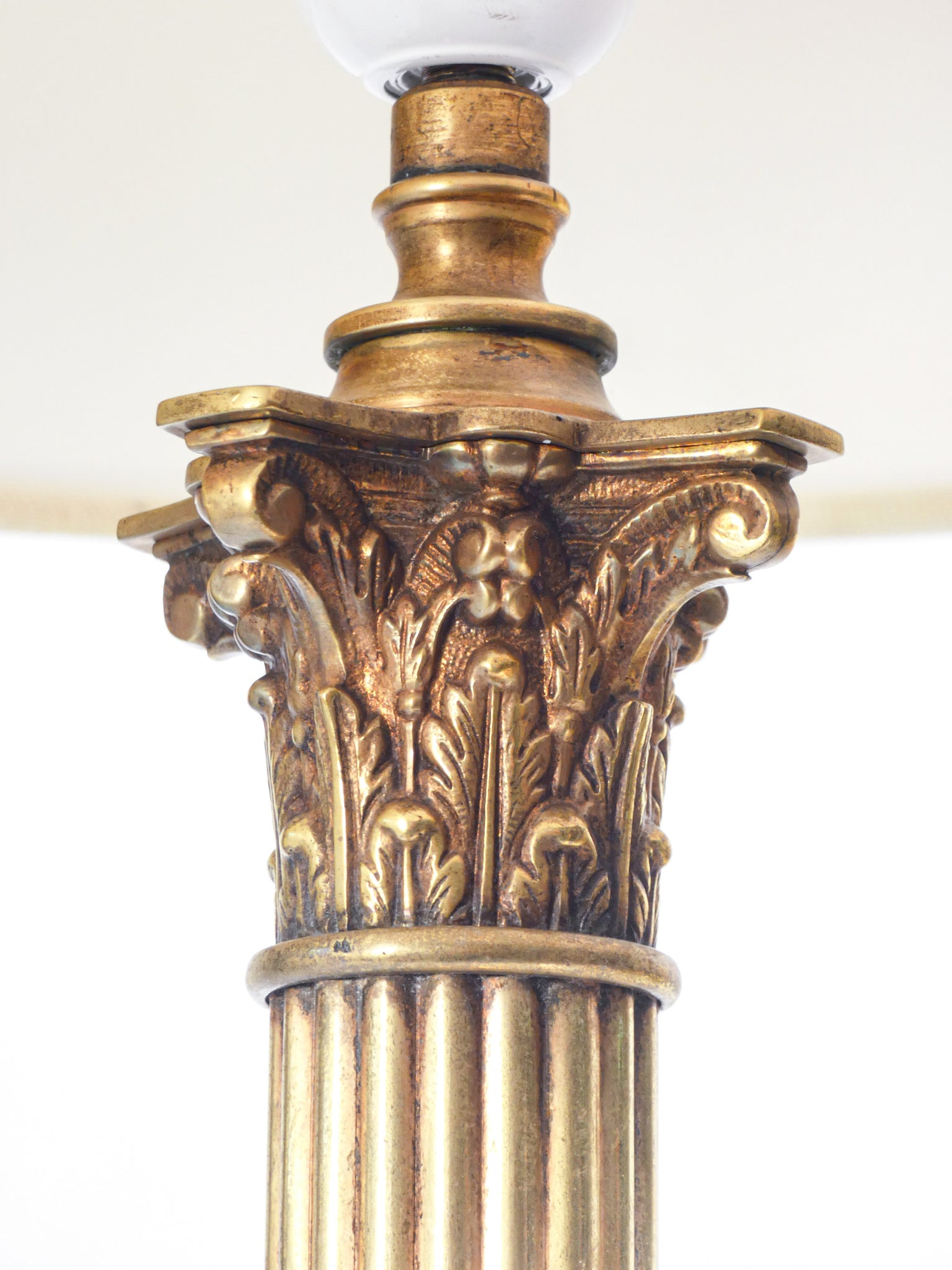 lampada tavolo stile neoclassico 1940s abat jour ottone colonna capitello