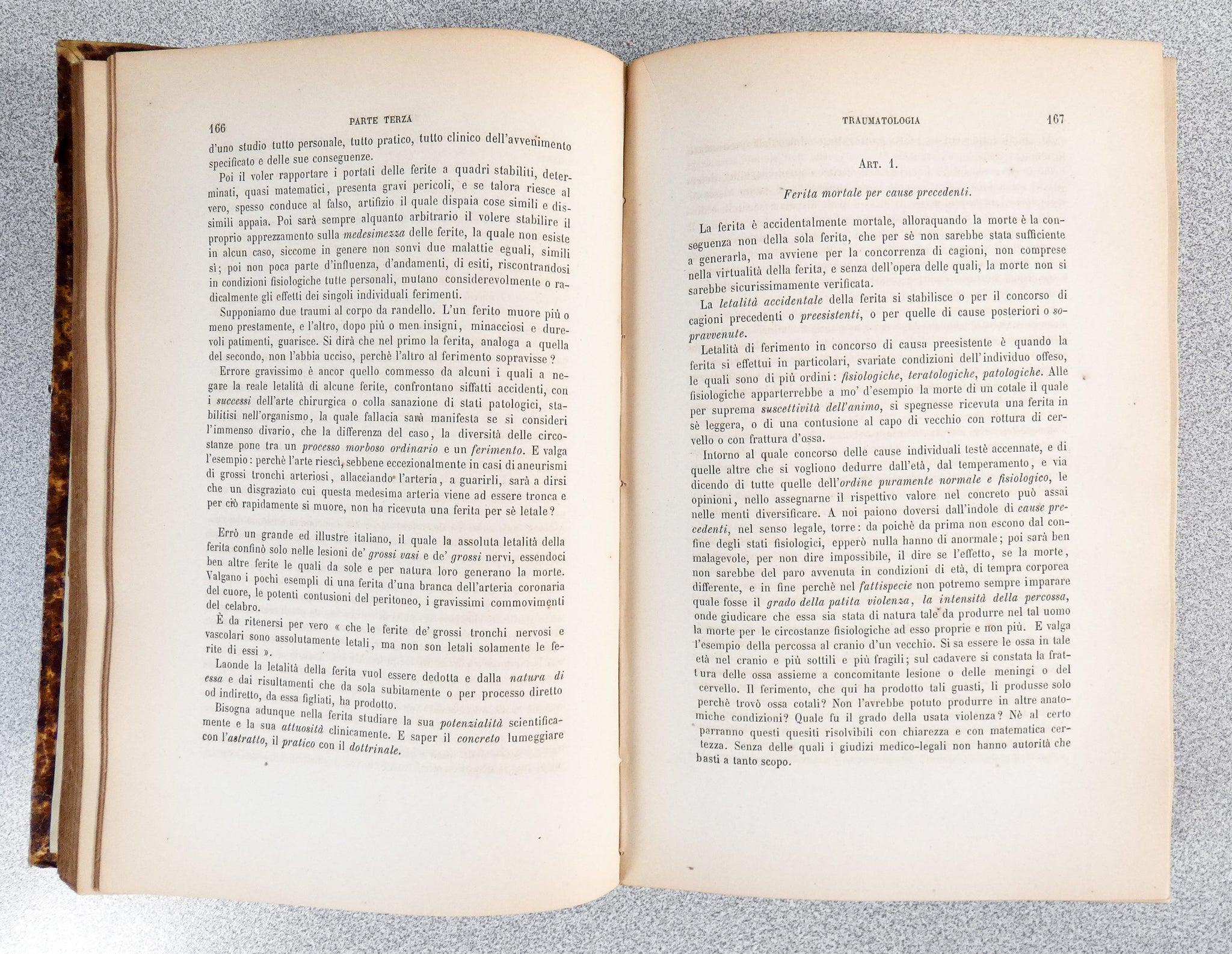 libro epoca trattato medicina legale secondo laura 1874 medico dottore volume