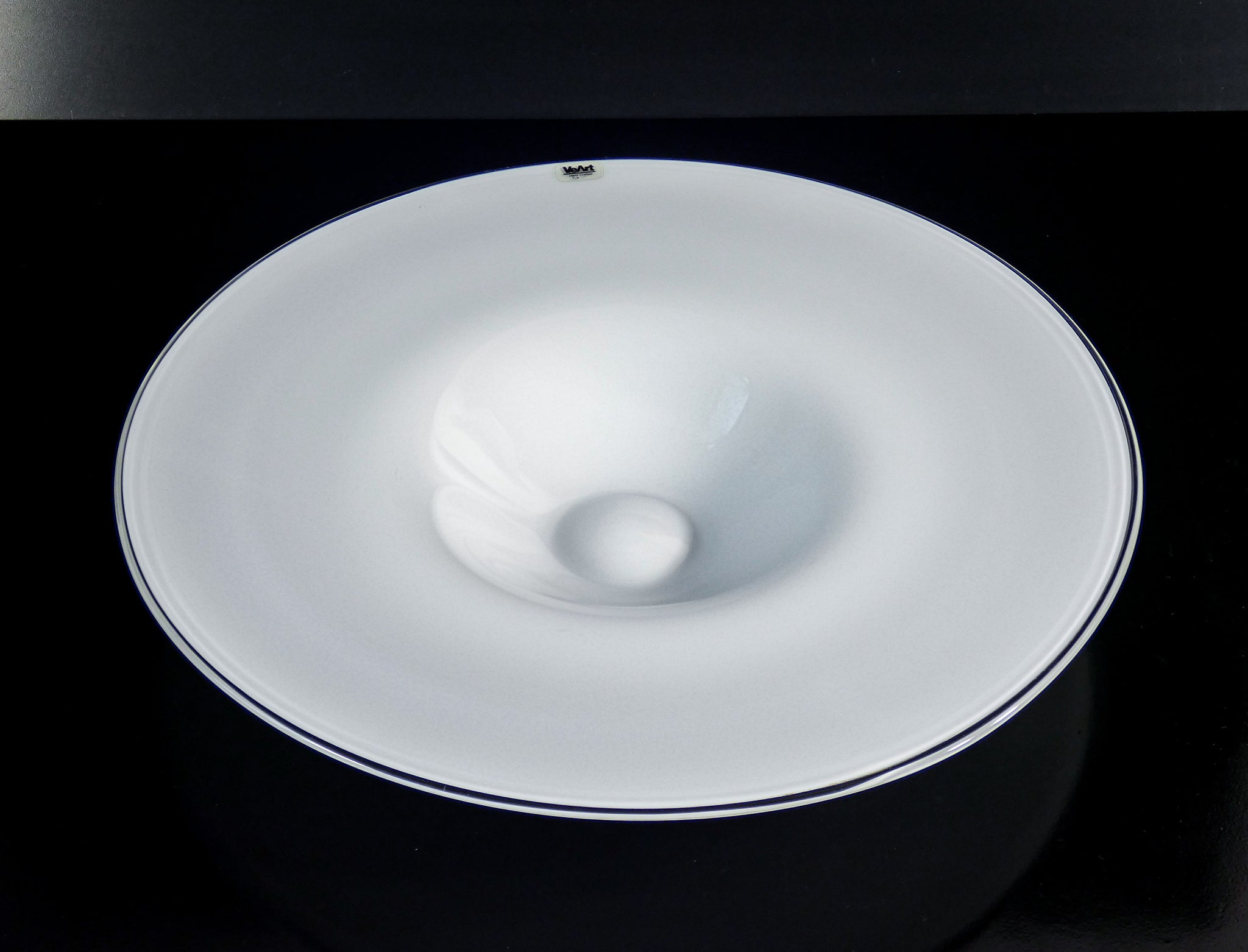 piatto centrotavola design veart murano vetro soffiato bianco vaso artemide