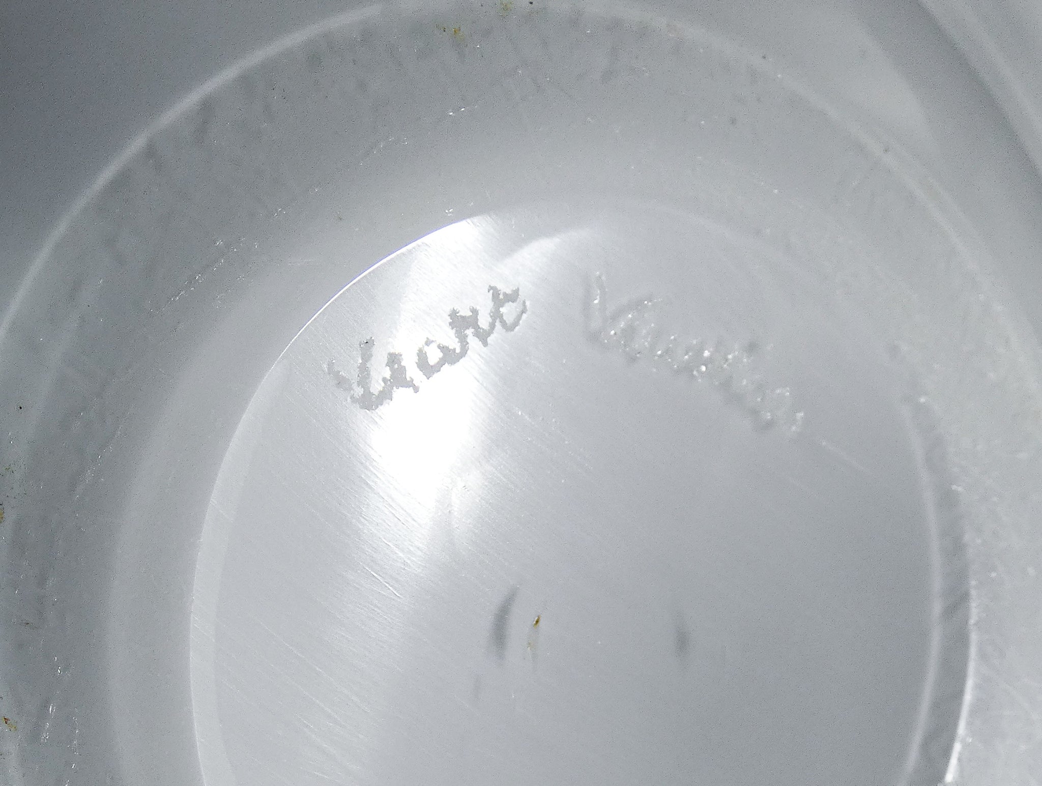 piatto centrotavola design veart murano vetro soffiato bianco vaso artemide