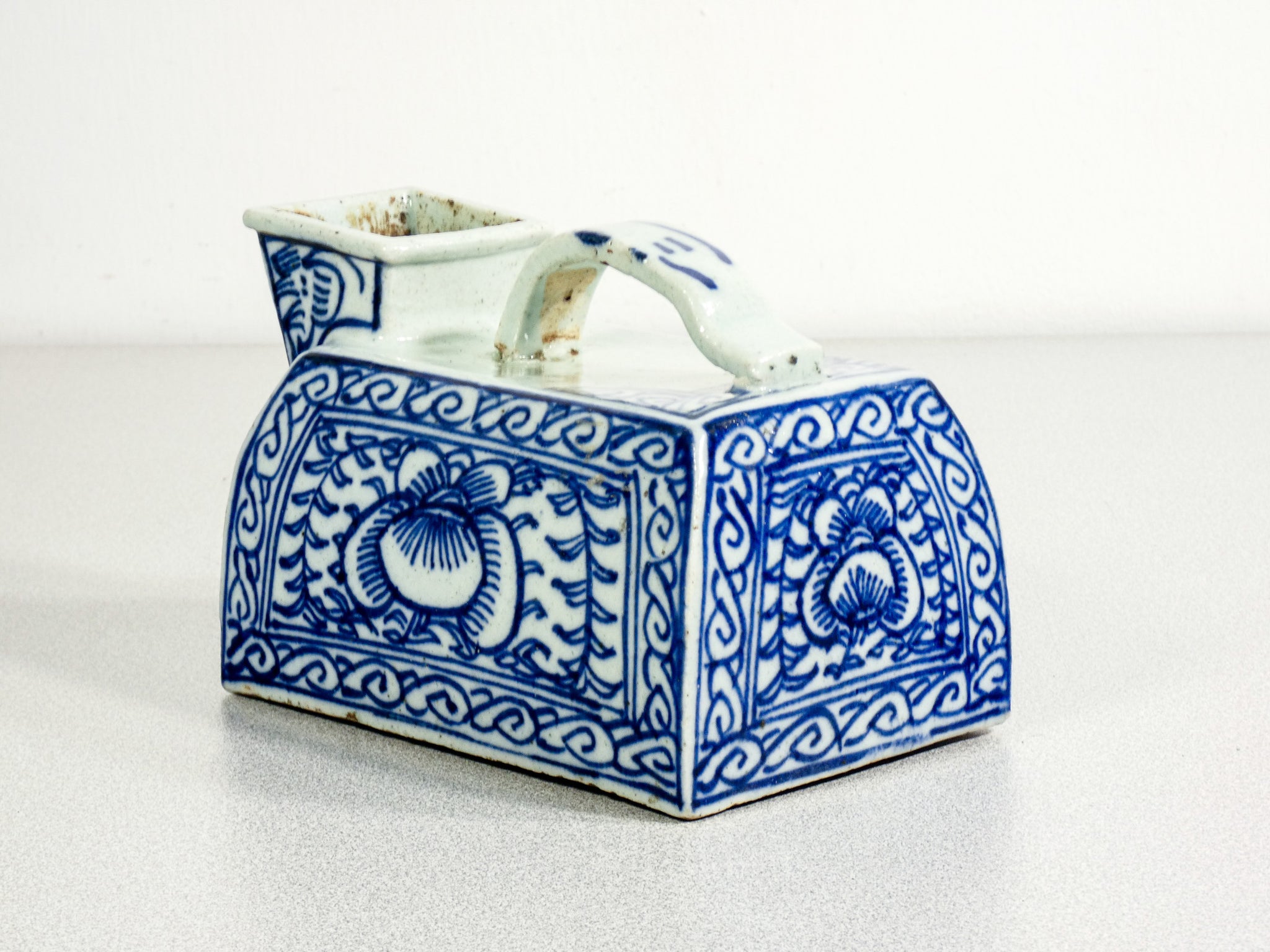 pitale vaso notte ceramica porcellana dipinta blu cina cinese china vase