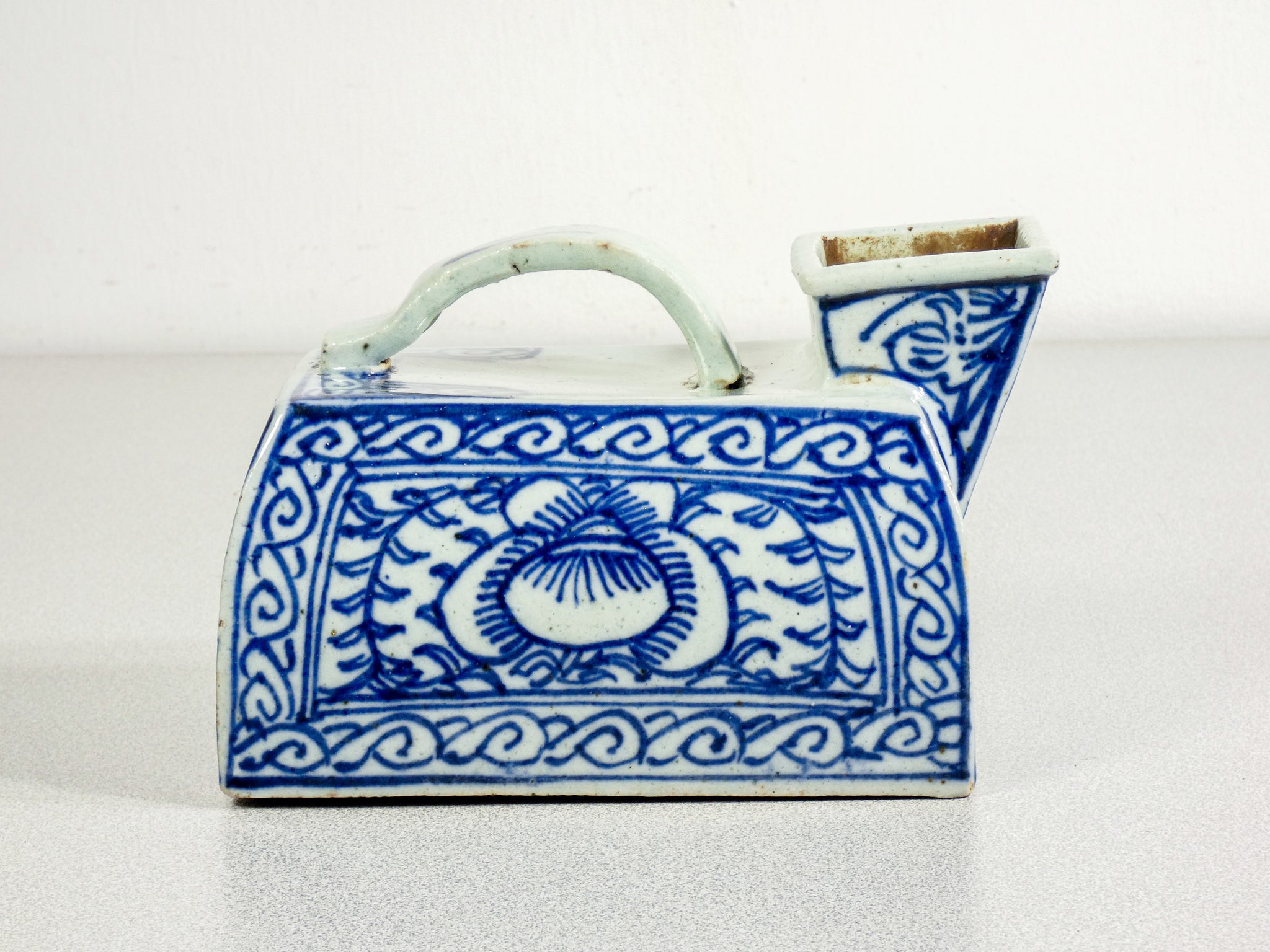 pitale vaso notte ceramica porcellana dipinta blu cina cinese china vase