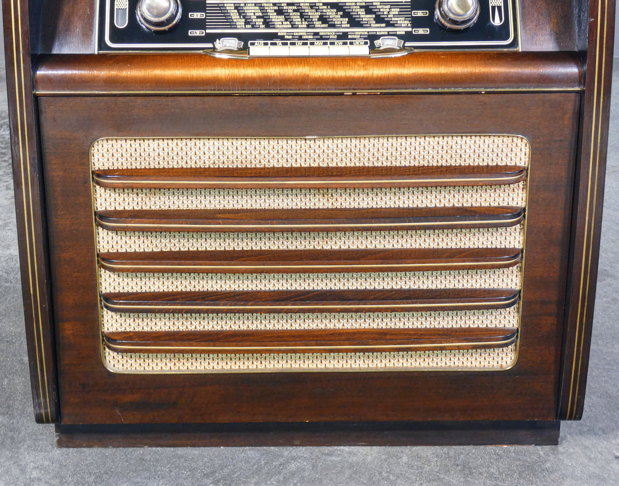 radio giradischi schaub lorenz goldtruhe windsor 56 pe 7237 vintage 1950s