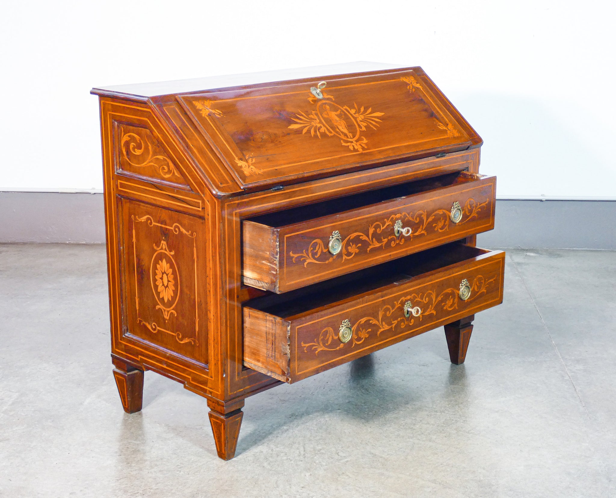 ribalta secretaire luigi xvi legno noce intarsiato epoca 1700 cassetti antica