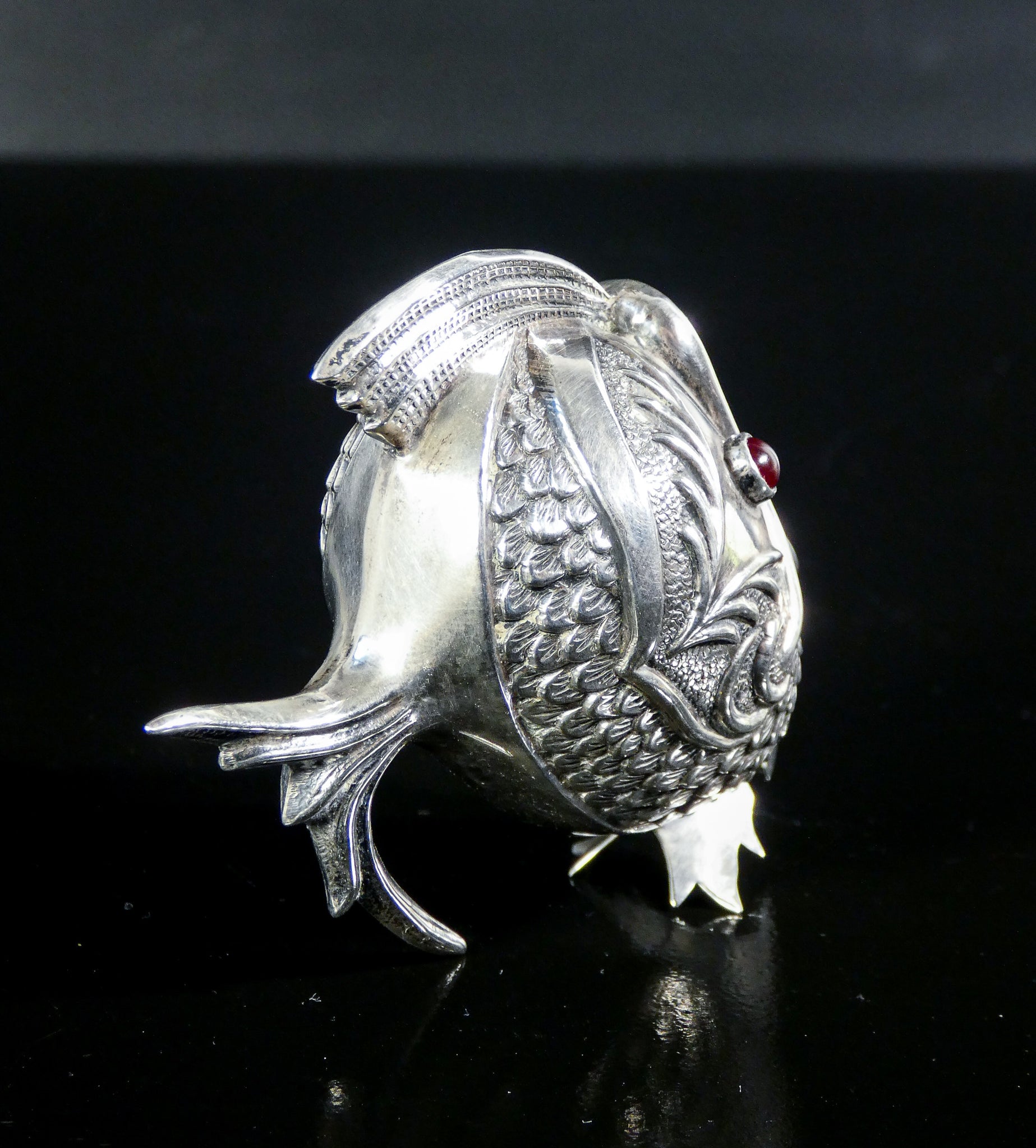saliera pepiera argento 800 scultura pesce spagna sale e pepe epoca 1900