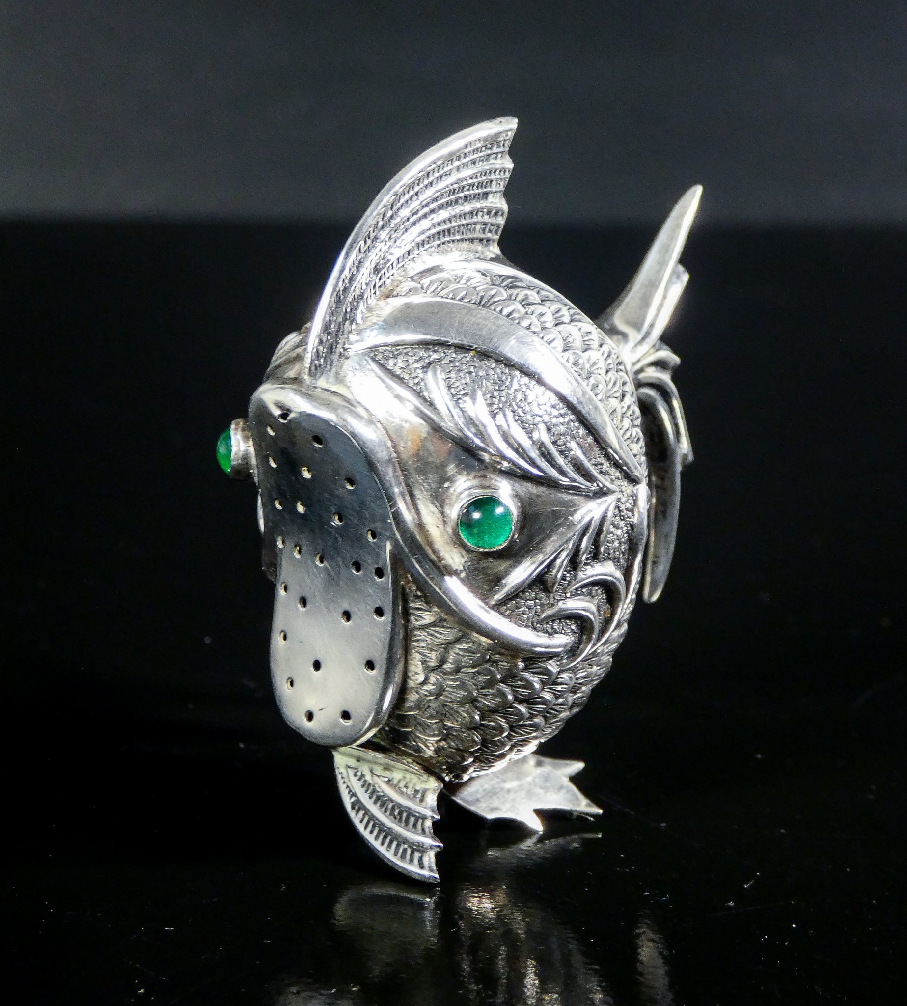 saliera pepiera argento 800 scultura pesce spagna sale e pepe epoca 1900