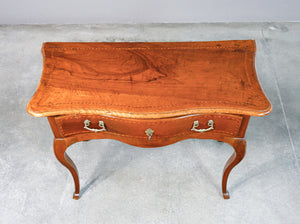 scrivania scrittoio piemontese epoca 1700 legno noce intarsiato cassetto antica
