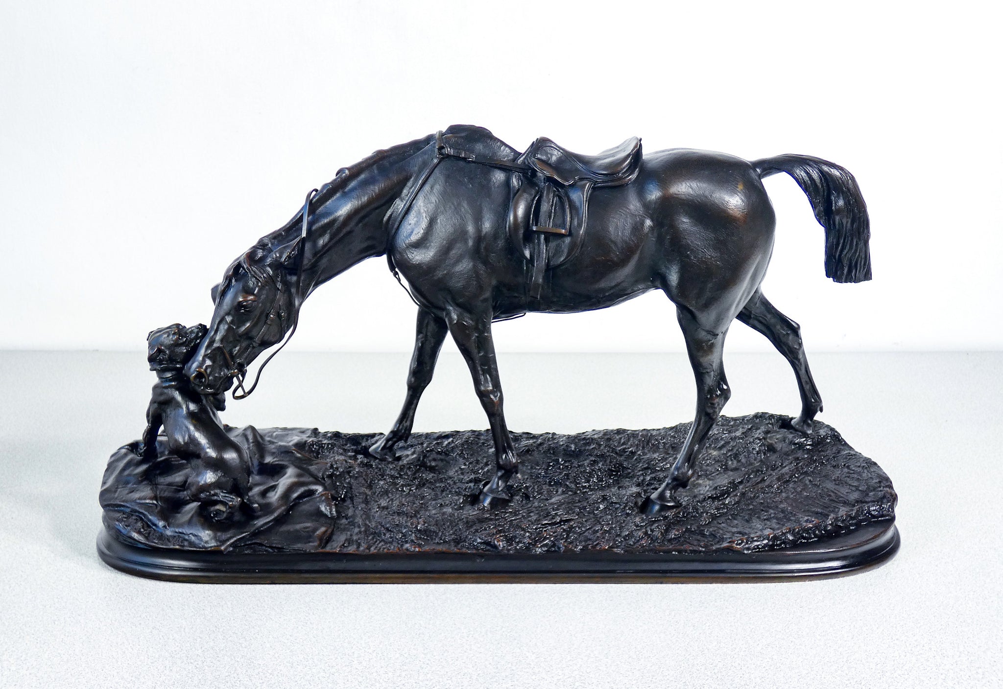 scultura bronzo pierre jules mene cavallo giumenta cane statua epoca 1800
