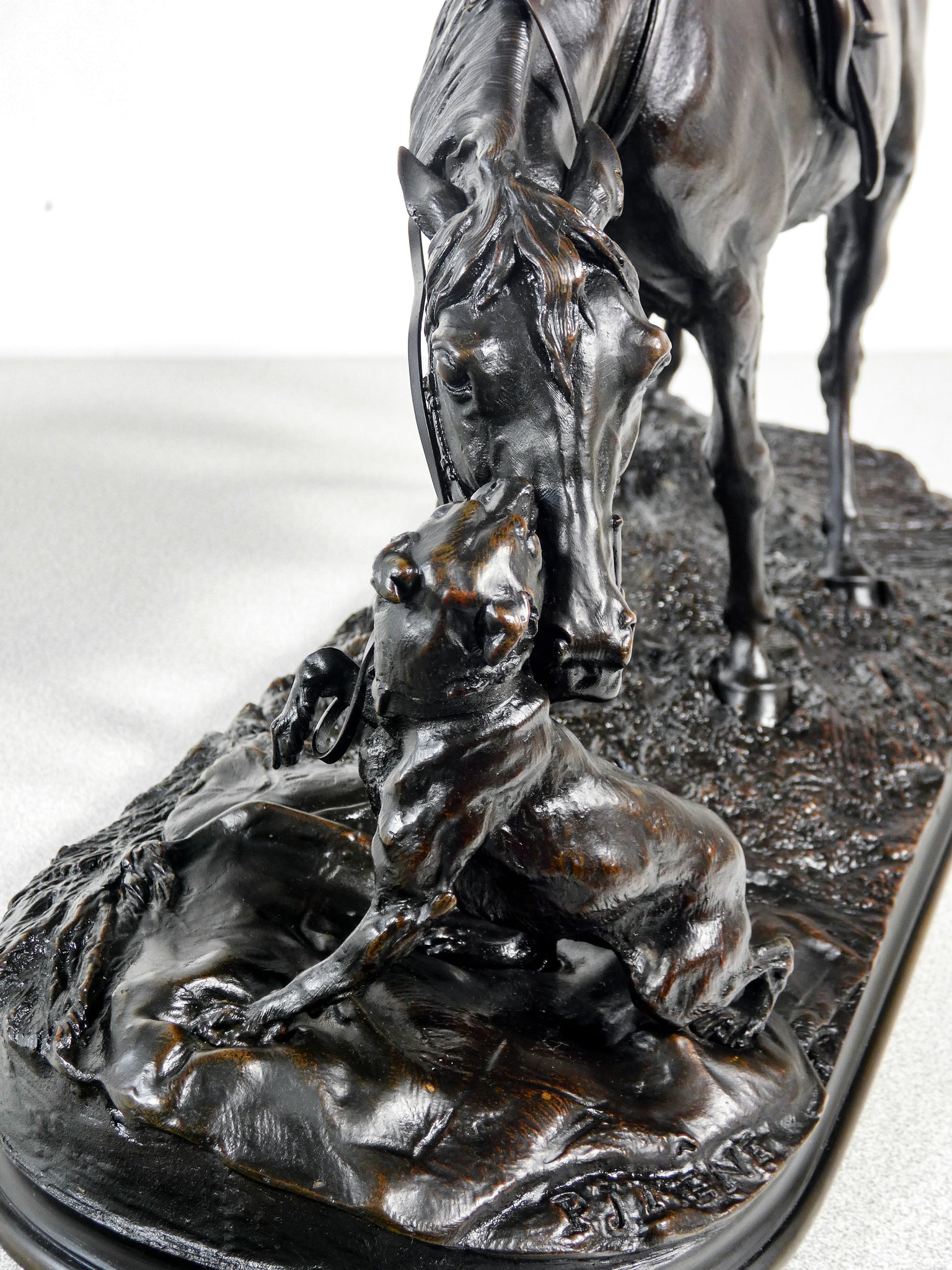scultura bronzo pierre jules mene cavallo giumenta cane statua epoca 1800