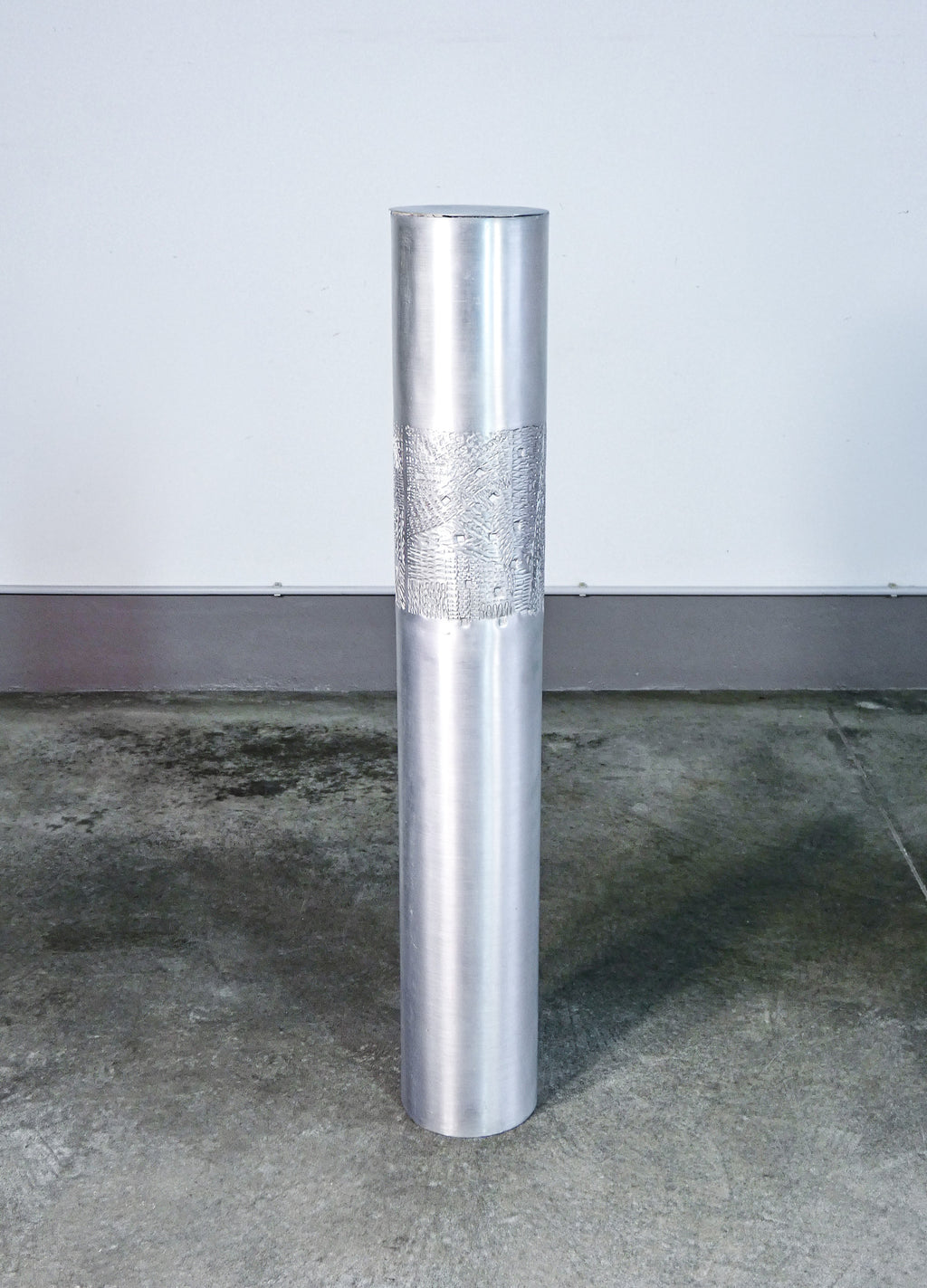 scultura firmata lino tine citta del futuro 1972 statua alluminio astratta