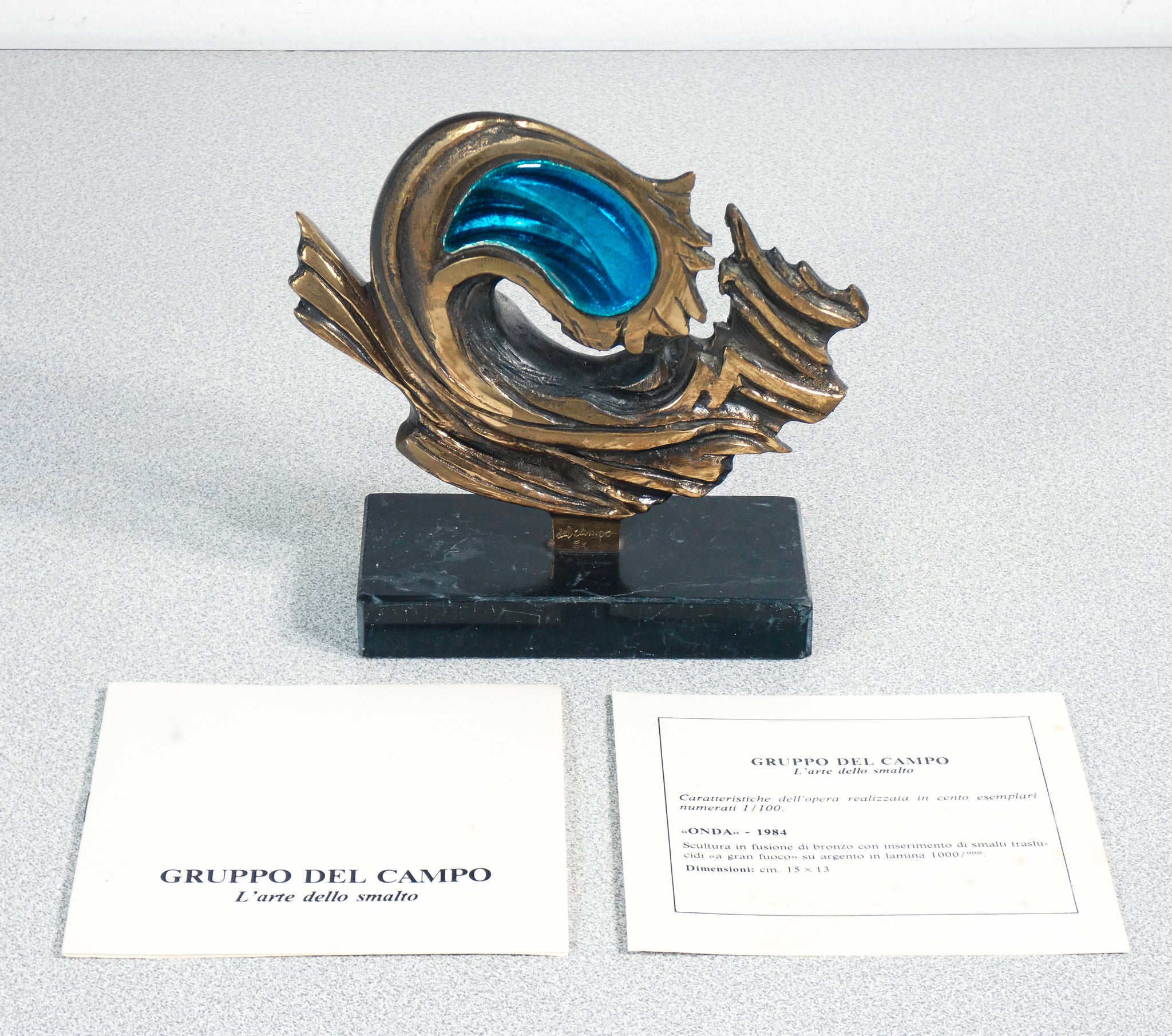 scultura firmata studio del campo metallo smalto epoca 1984 torino italia