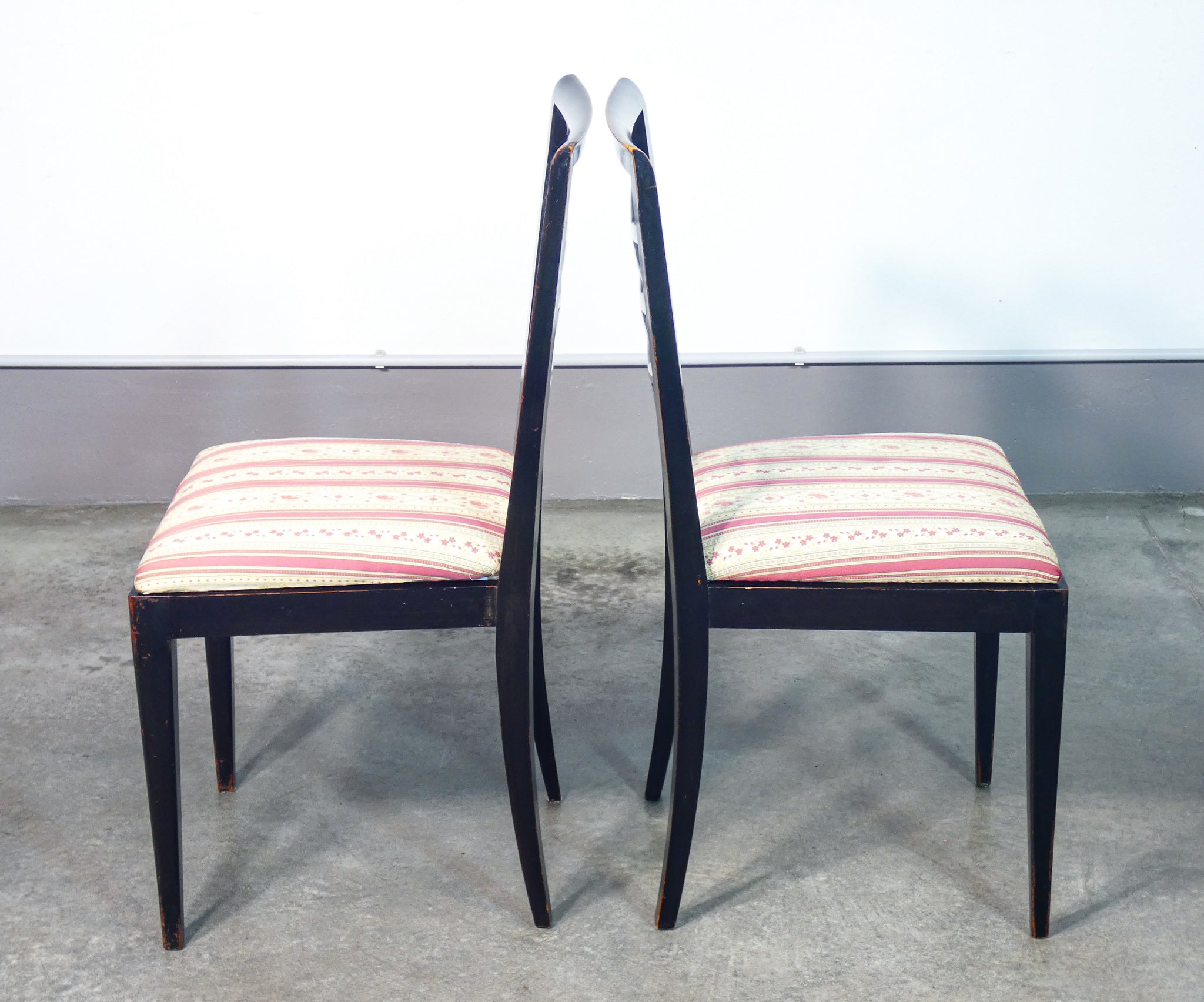 set 4 sedie design italia 1940s legno massello laccato nero imbottite vintage