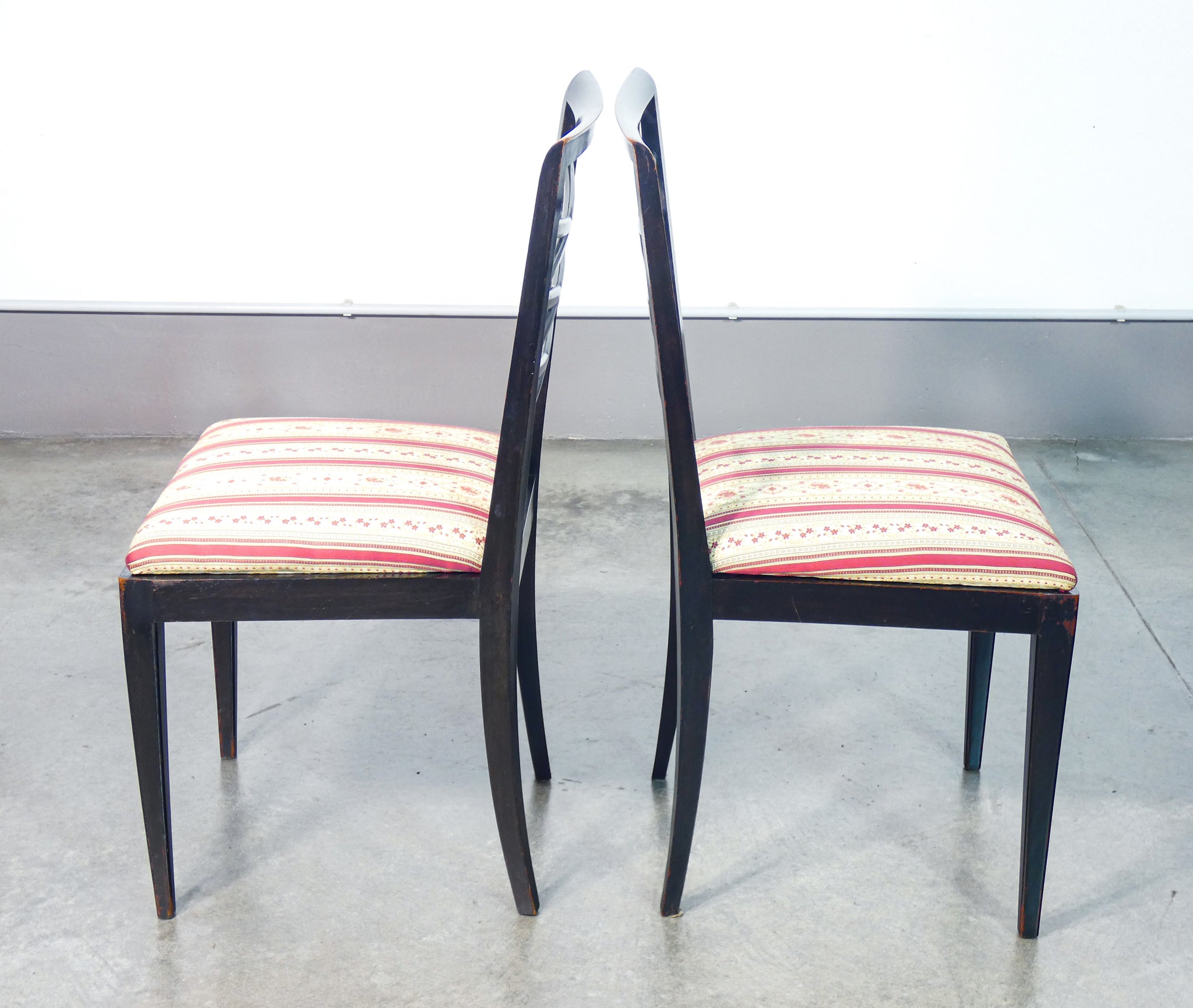 set 4 sedie design italia 1940s legno massello laccato nero imbottite vintage