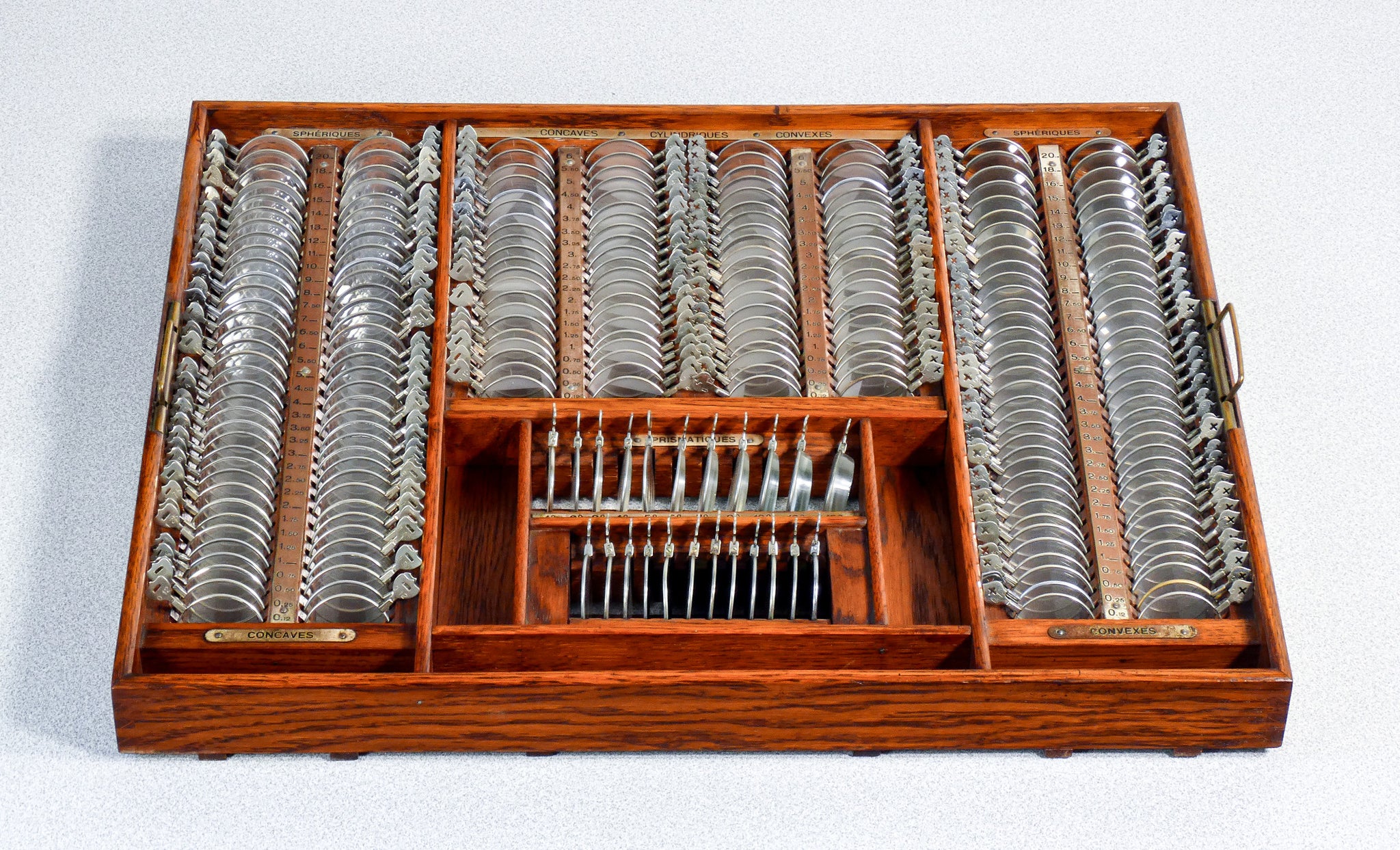 set lenti di prova oftalmiche cassettiera occhiali borrione optometria antico