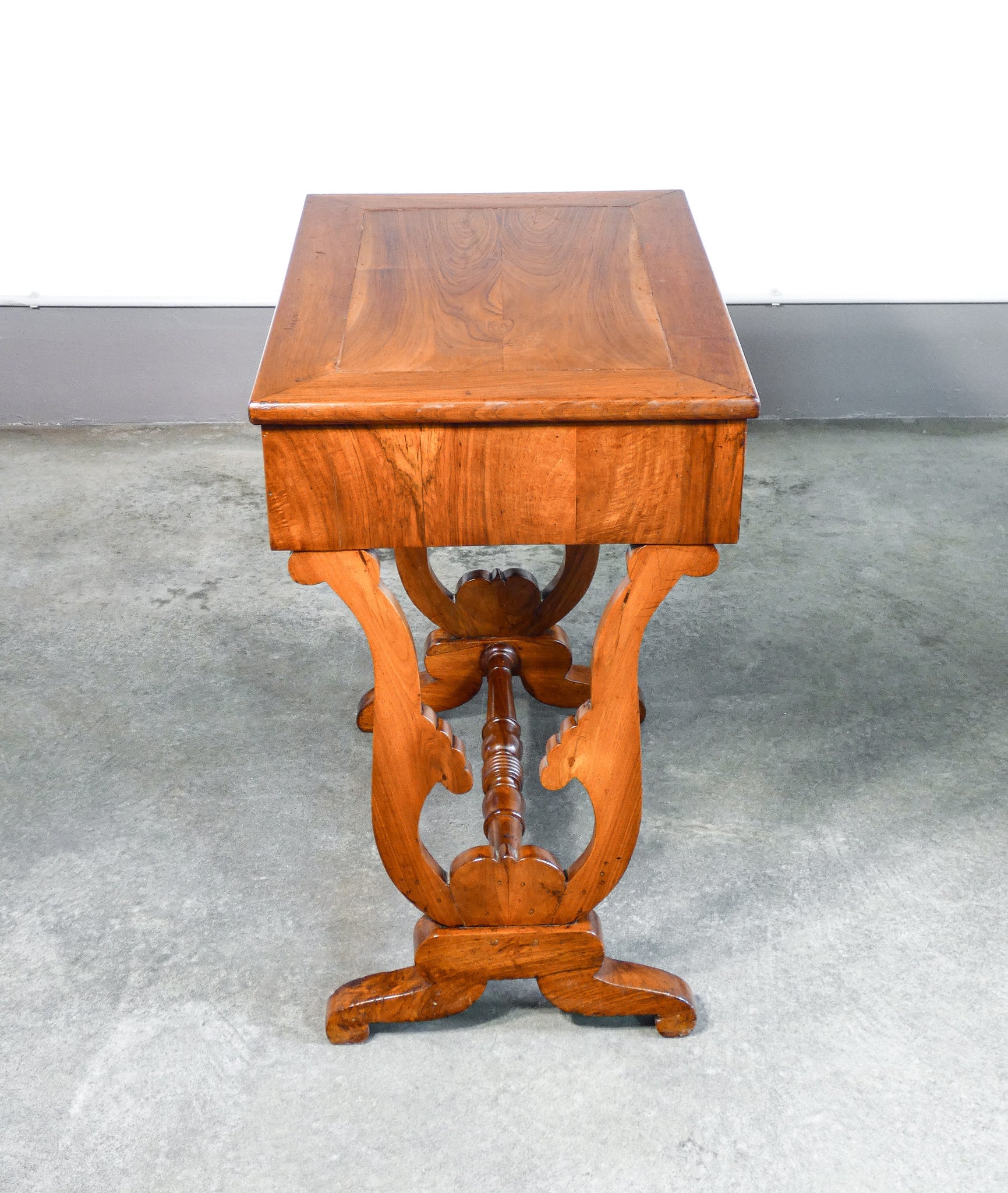 tavolino da lavoro epoca 1800 legno massello noce cassetto carlo x antico
