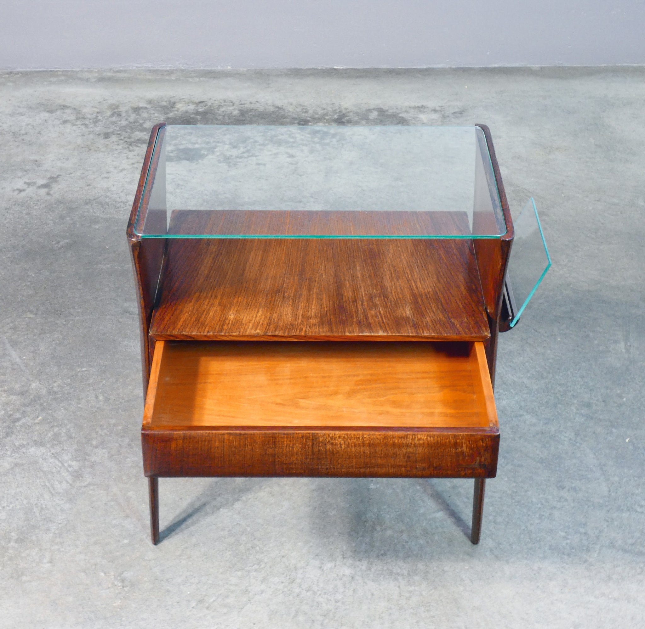 tavolino design italia cantu epoca 1940 legno massello portariviste cassetto