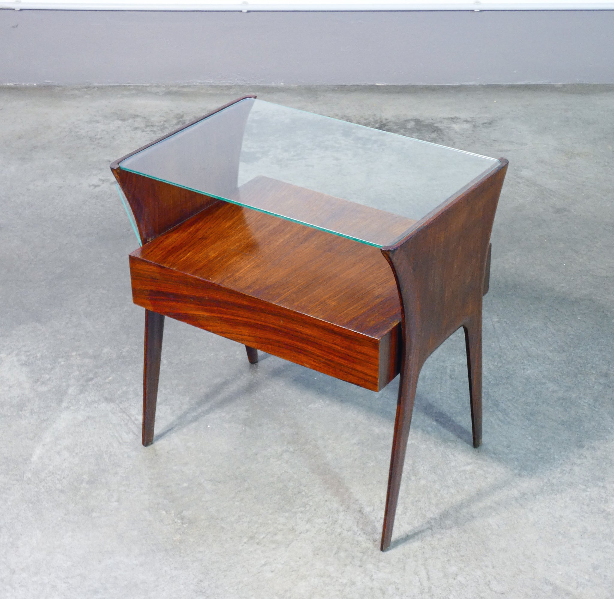 tavolino design italia cantu epoca 1940 legno massello portariviste cassetto