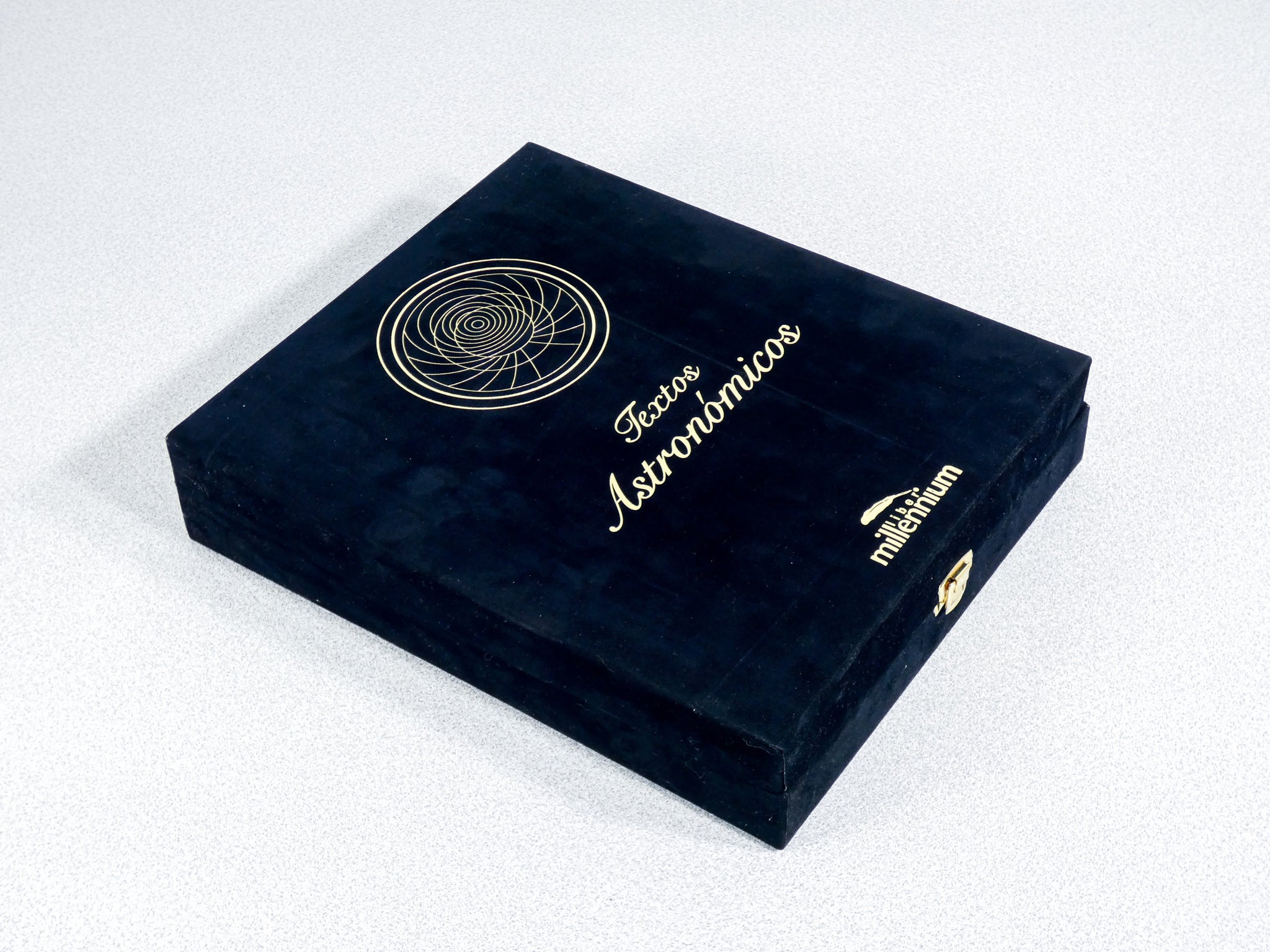 testo astronomico manoscritto xi sec codice fascimile millennium numerato 