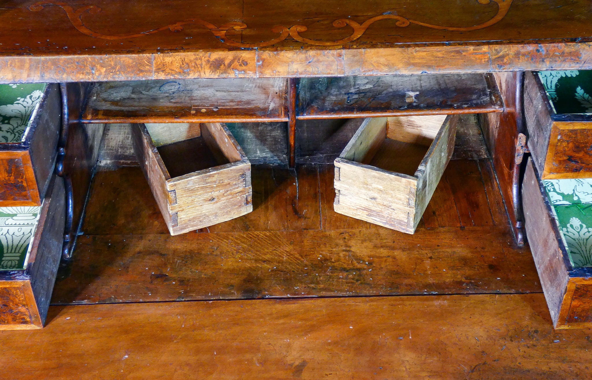 trumeau secretaire piemontese luigi xv legno noce intarsiato epoca 1700 antico