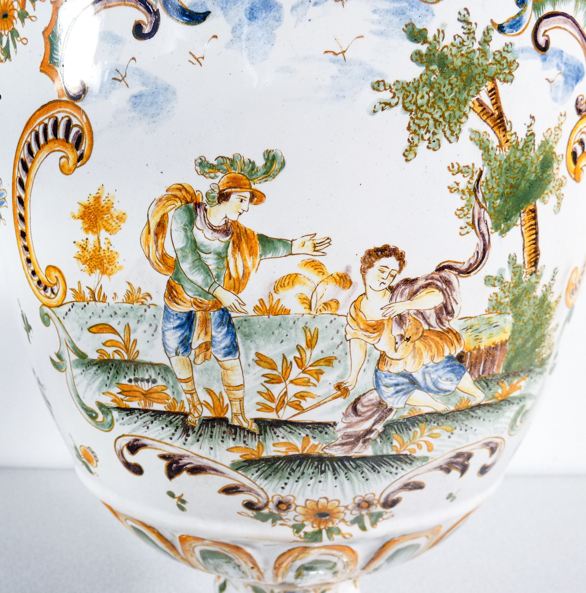 vaso anfora ceramica moustiers faience dipinto a mano epoca france pottery