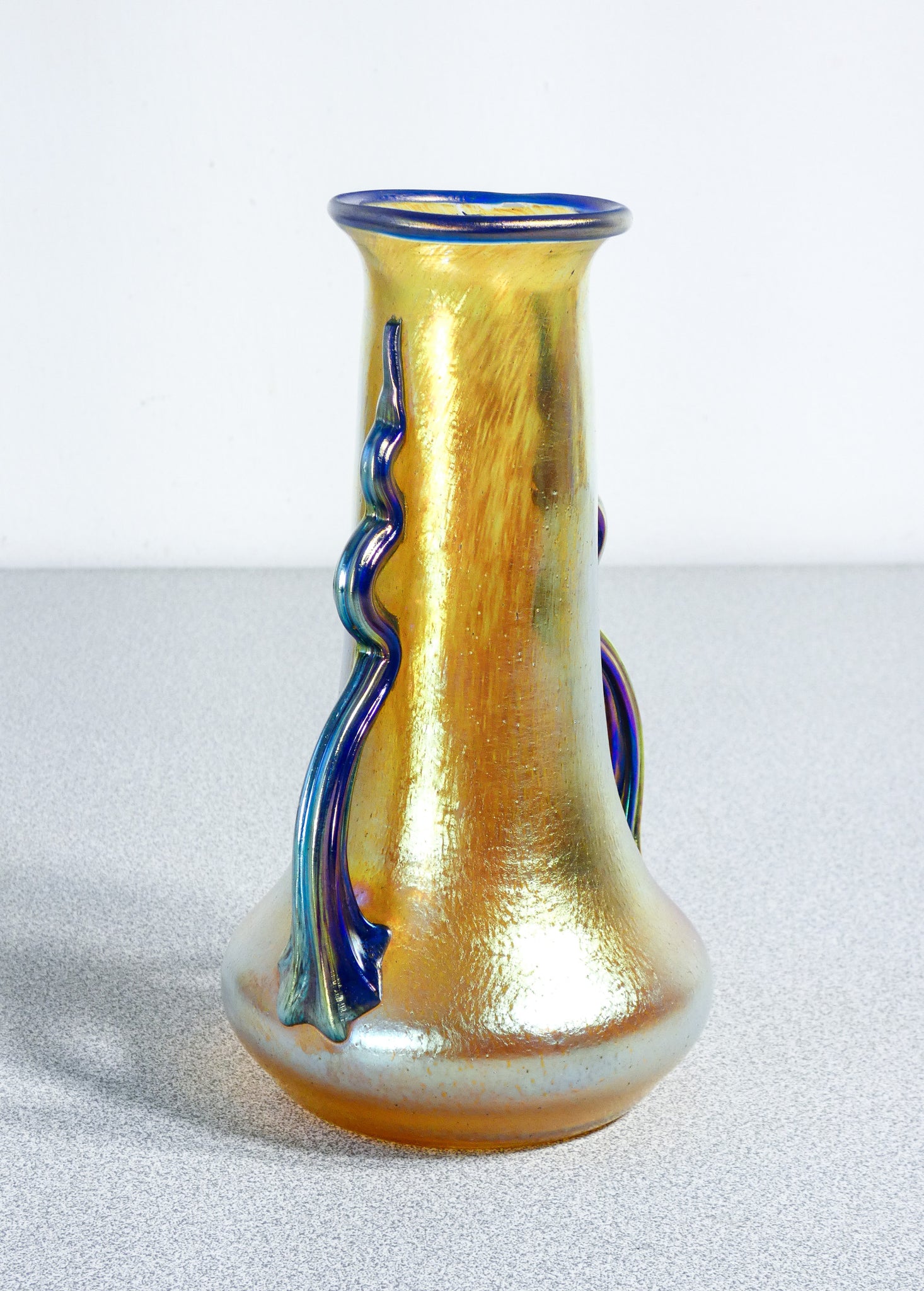 vaso loetz austria firmato vetro soffiato iridescente art nouveau silberiris