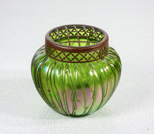 vaso pallme konig austria vetro soffiato iridescente epoca 1910s art nouveau 4