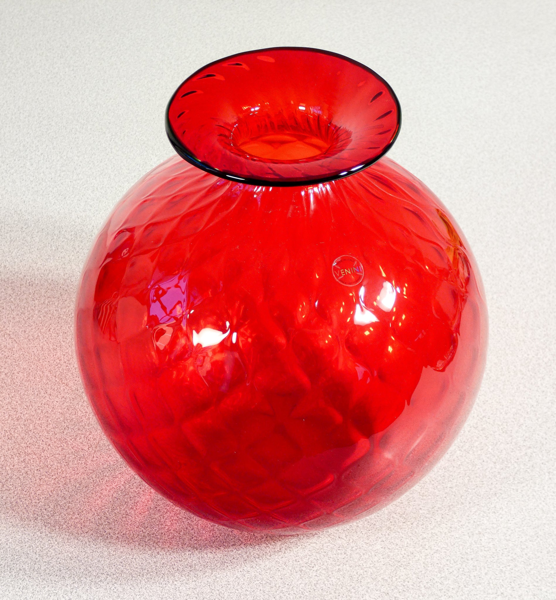 vaso venini monofiore balloton rosso vetro soffiato murano italia 2015