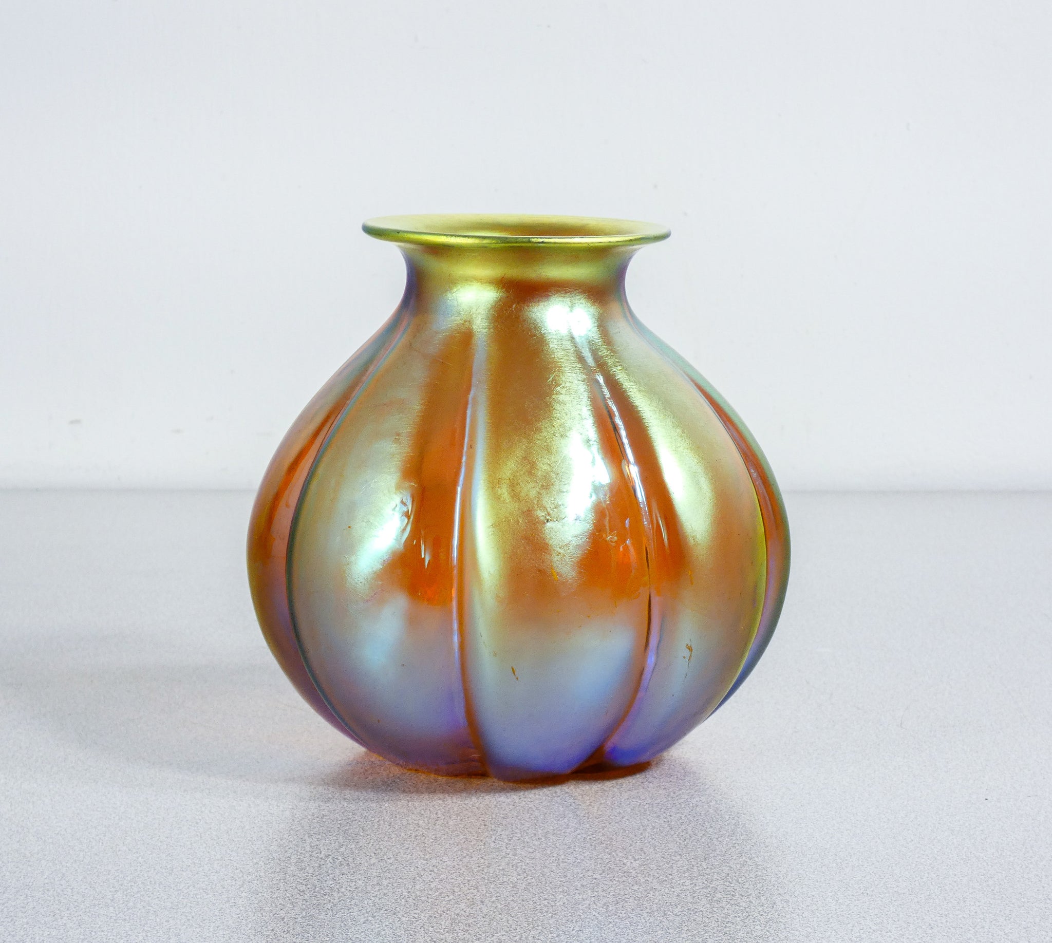 vaso wmf serie myra vetro soffiato iridescente epoca 1930s art deco antico   1