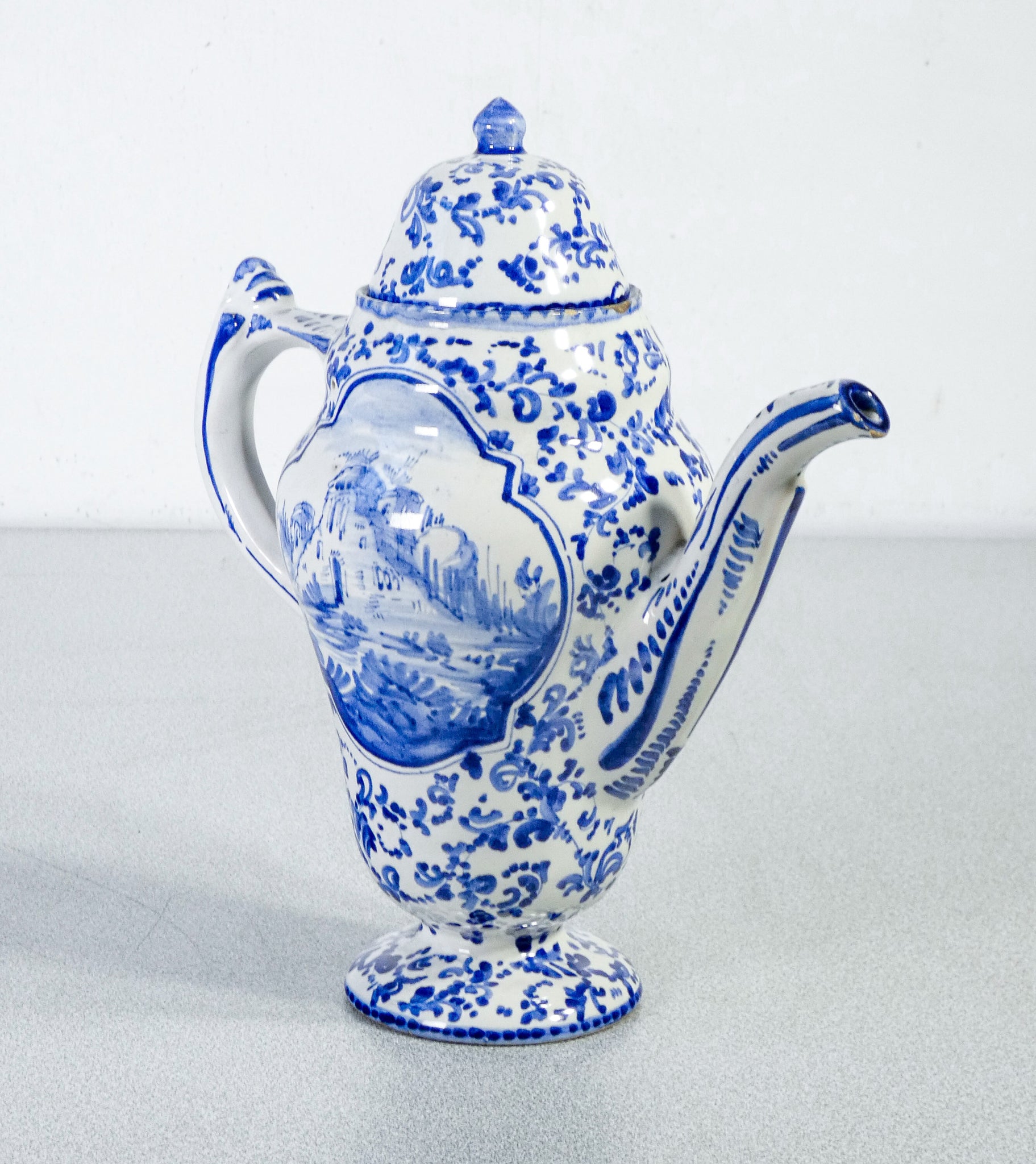 brocca alba docilia albisola ceramica dipinto a mano putti vaso epoca 1900