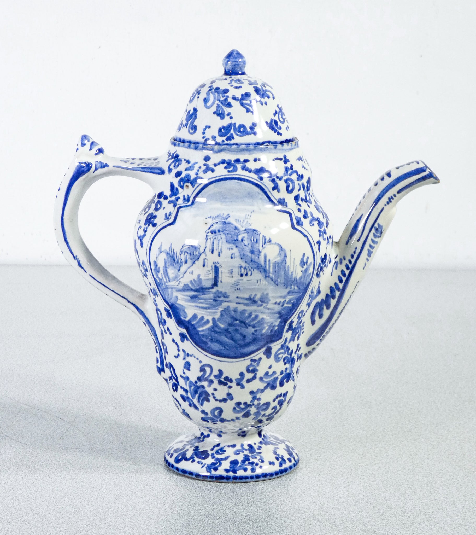 brocca alba docilia albisola ceramica dipinto a mano putti vaso epoca 1900