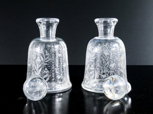 coppia bottiglie baccarat motivo argentina decanter  cristallo epoca 1940s