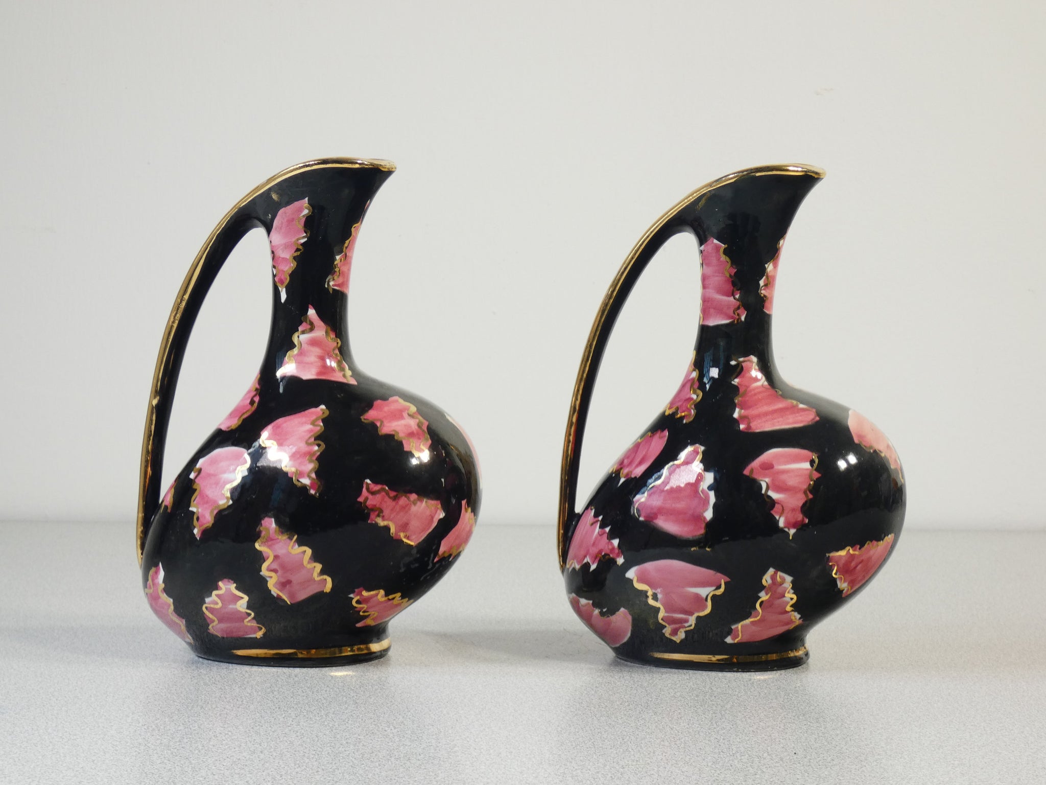 coppia vasi ceramica dorata coronetti cunardo italia vintage epoca 1970s