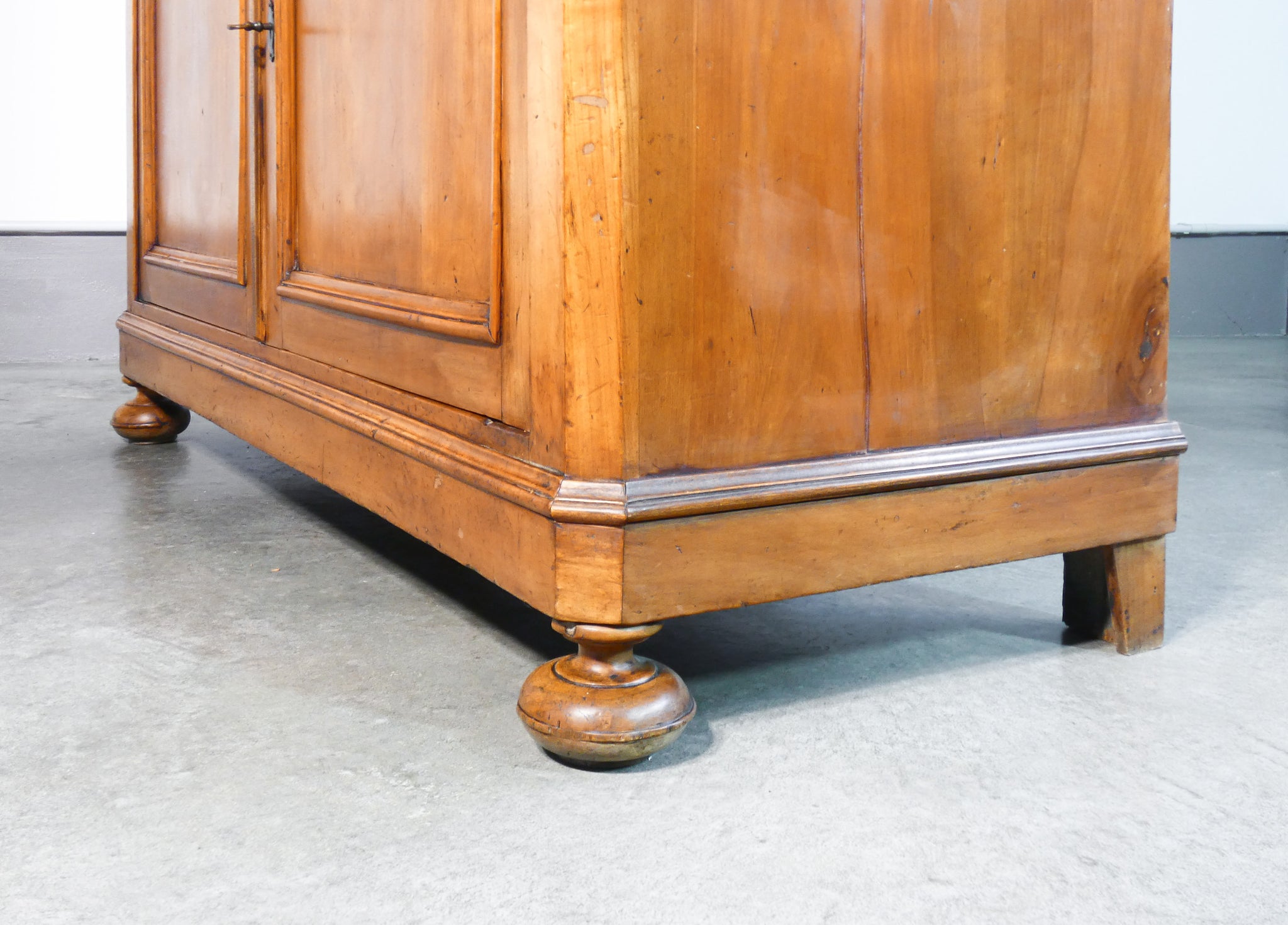 credenza carlo x legno massello ciliegio epoca 1800 doppio corpo stipo antica