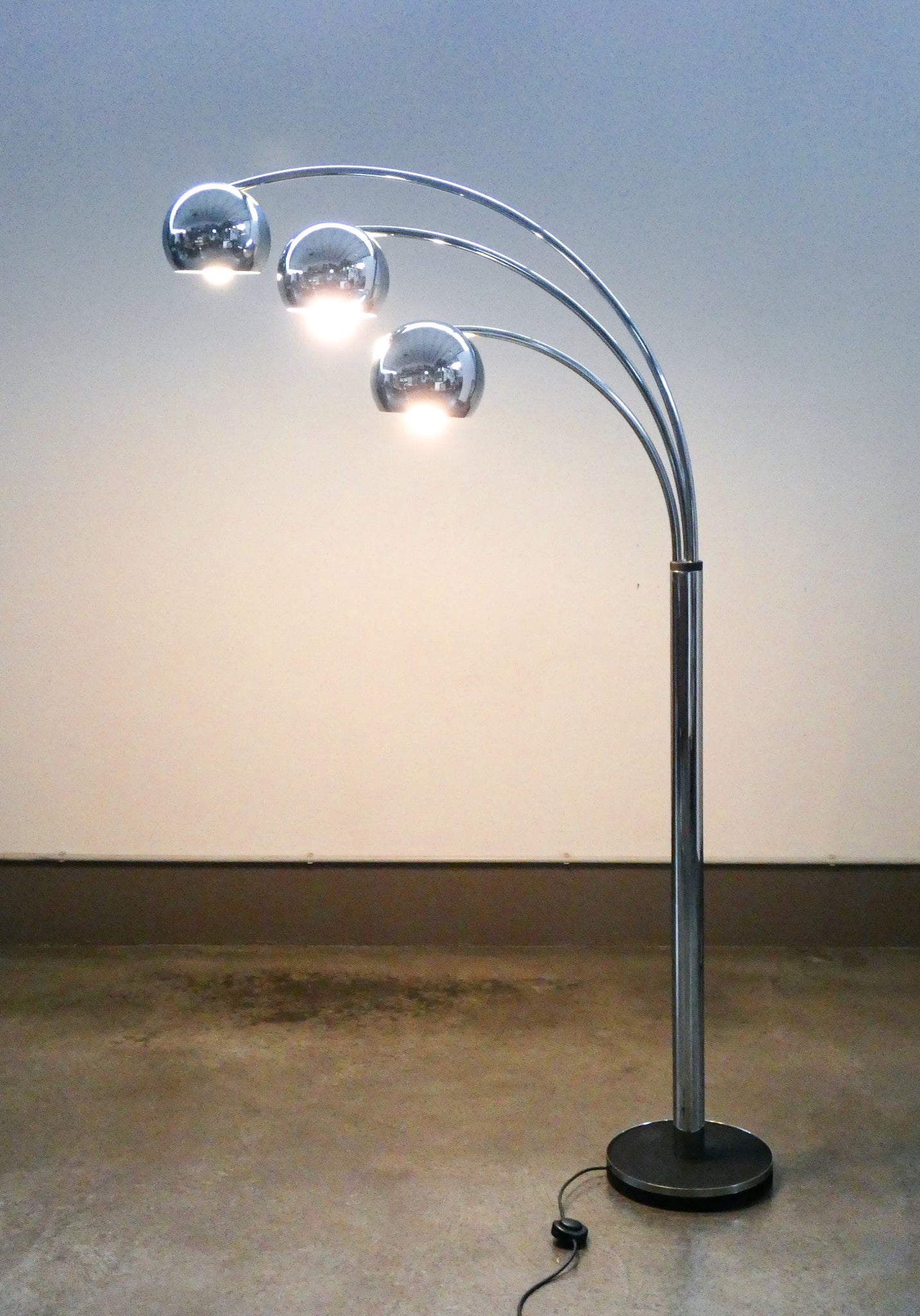 lampada da terra design reggiani epoca 1970s piantana 3 lumi vintage floor lamp