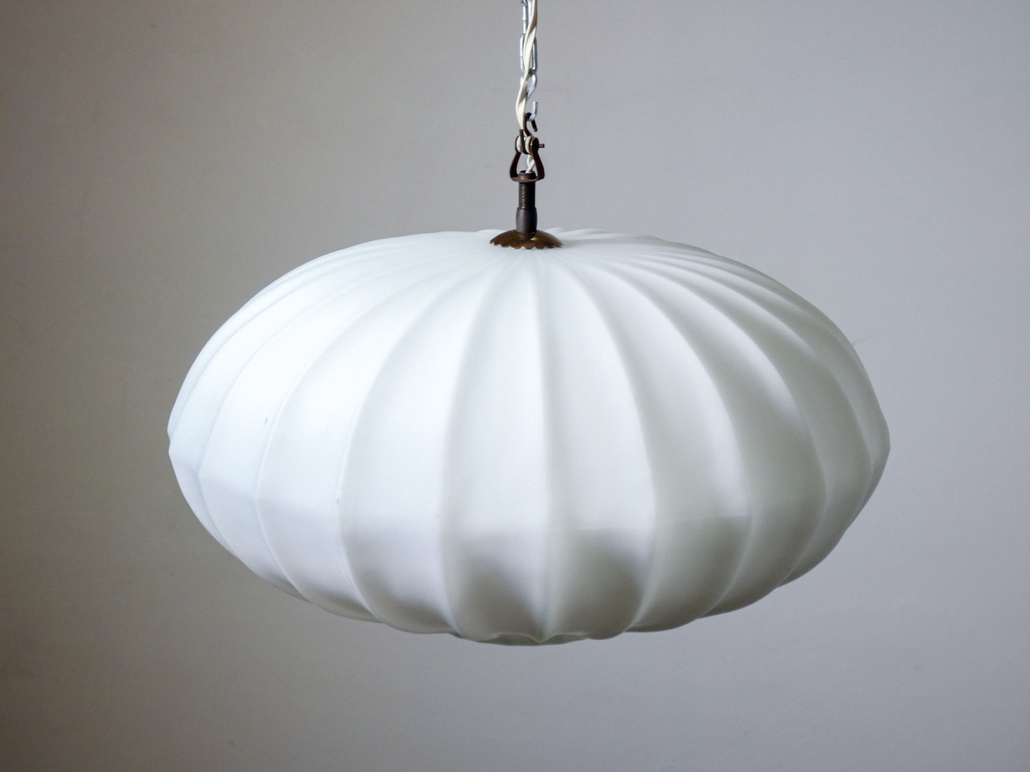 lampadario cocoon vetro design italiano vintage 1970s lampada sospensione