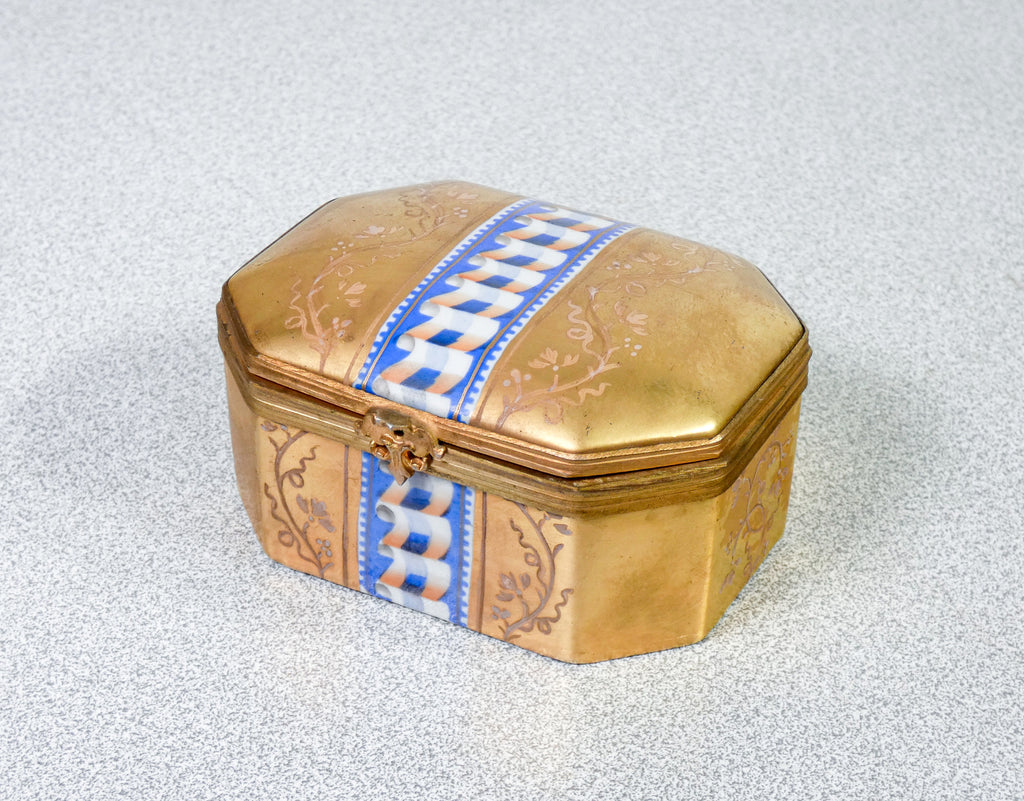 scatola ceramica sevres dipinta a mano scrigno portagioie porcellana epoca 1900