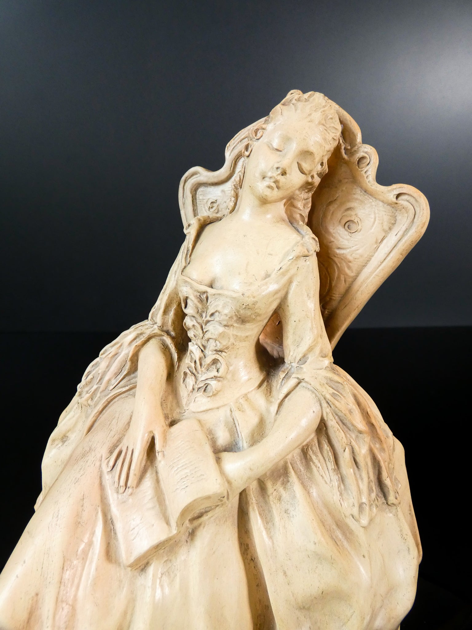 scultura arturo pannunzio firmata terracotta dama dormiente ceramica italia