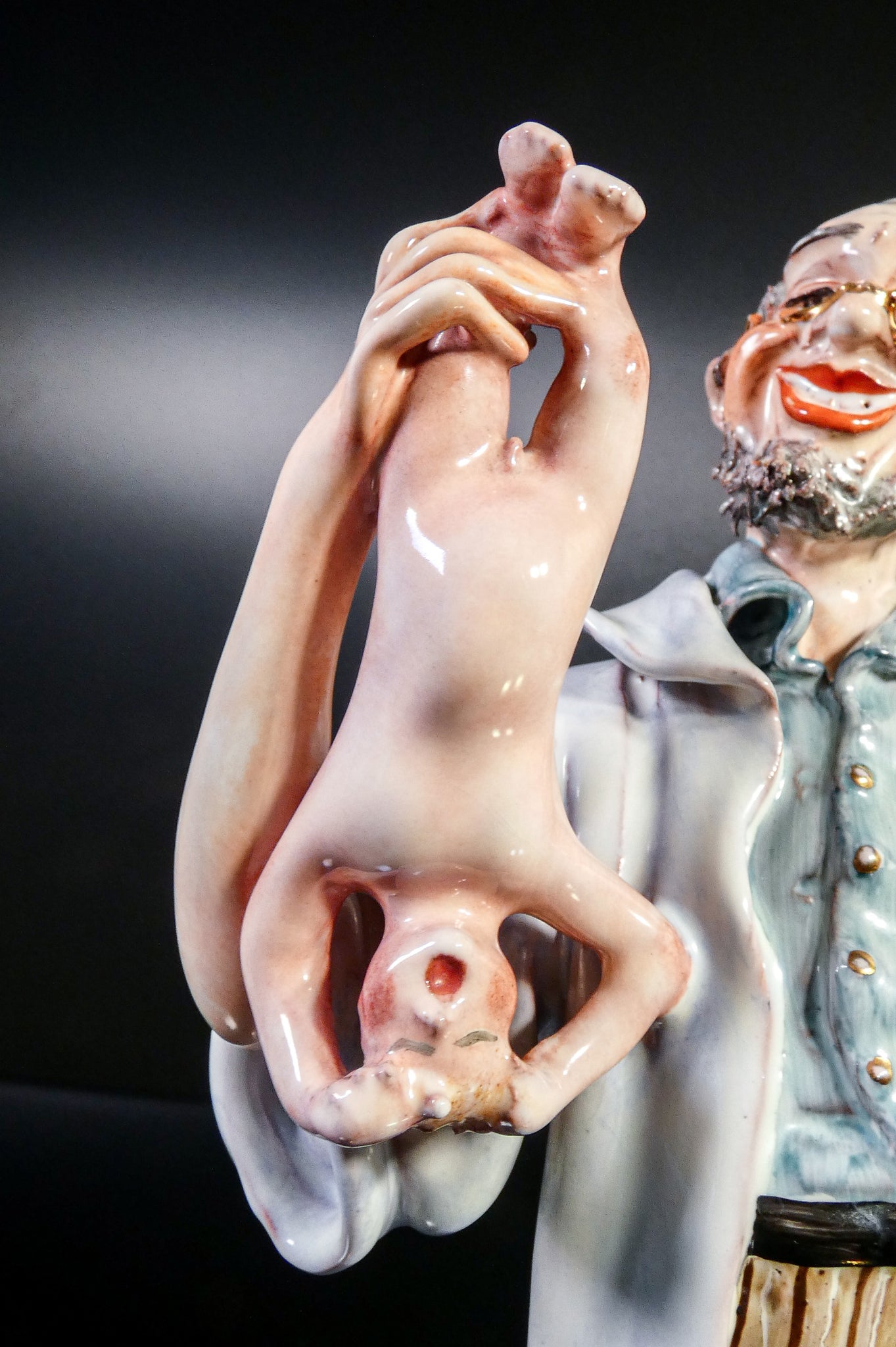 scultura ceramica batignani epoca 1960s dipinta a mano medico bambino neonato