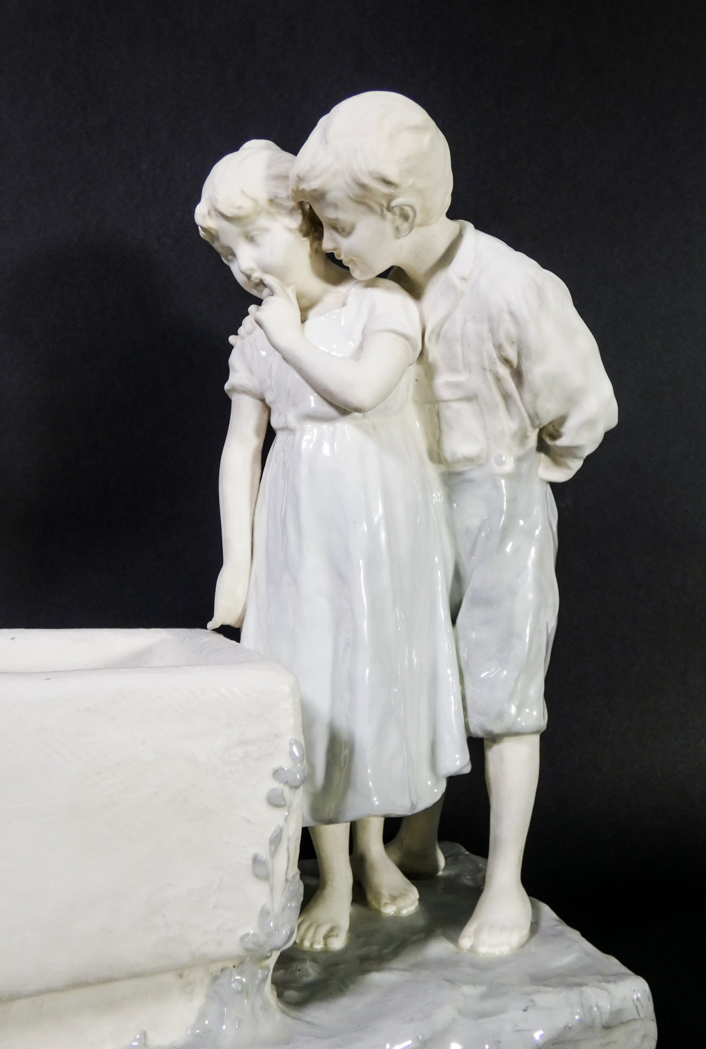 scultura franz sautner ceramica schauer 1920s bambini fontana jugendstil austria