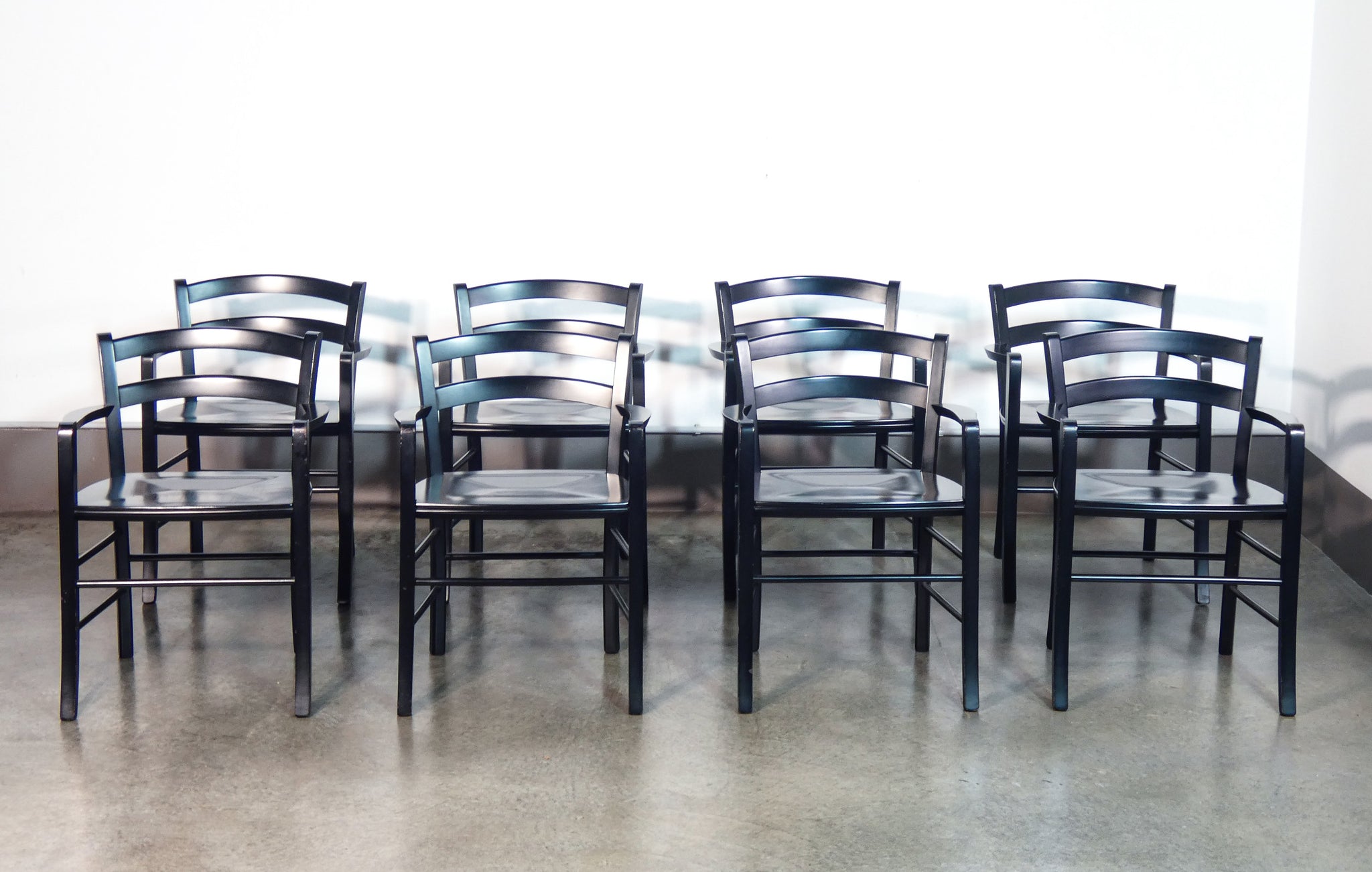 set 8 sedie marocca design vico magistretti per de padova legno laccato nero
