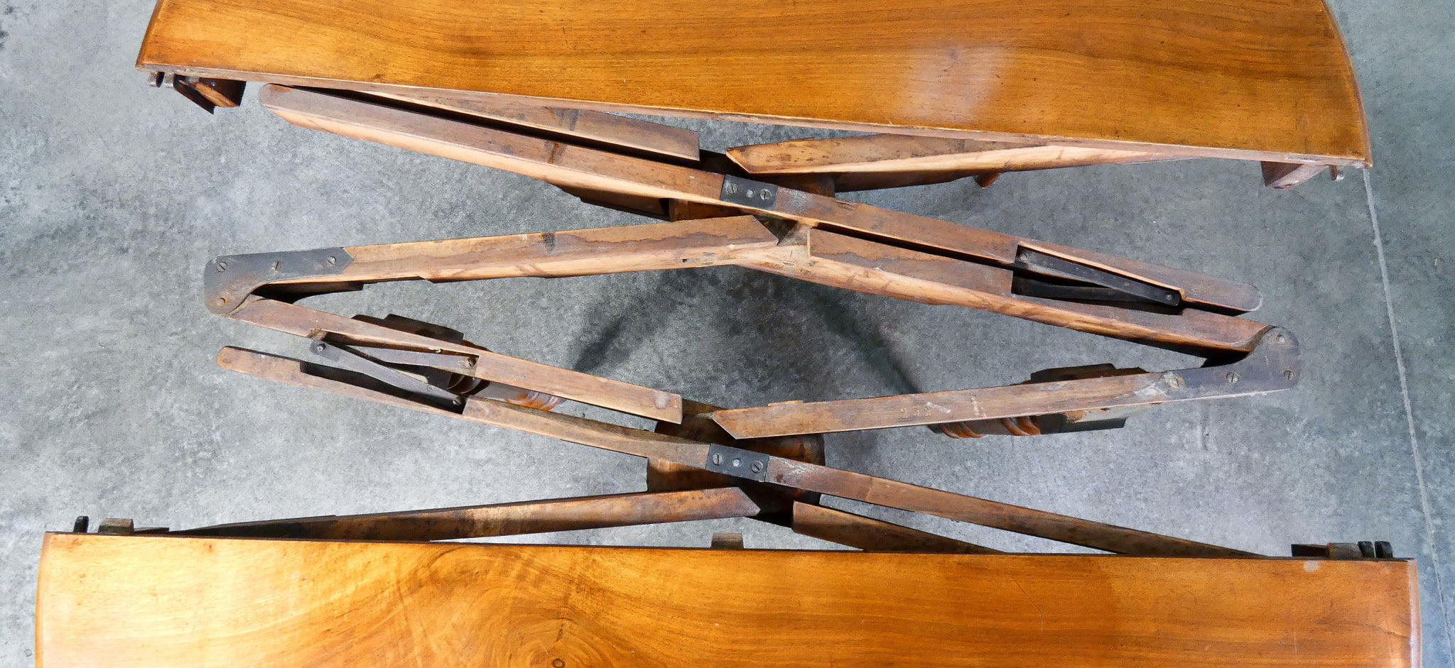 tavolo umbertino allungabile legno massello noce epoca 1800 prolunghe antico
