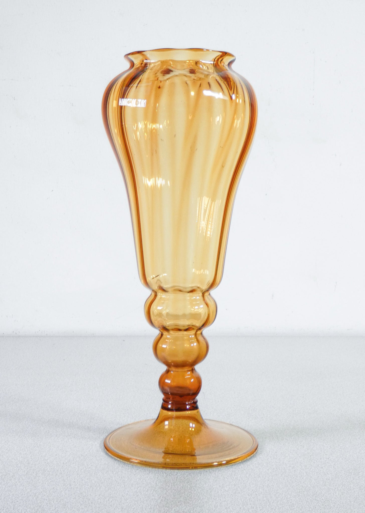 Vaso in vetro soffiato, argentato e dorato. Murano – Mercand Store